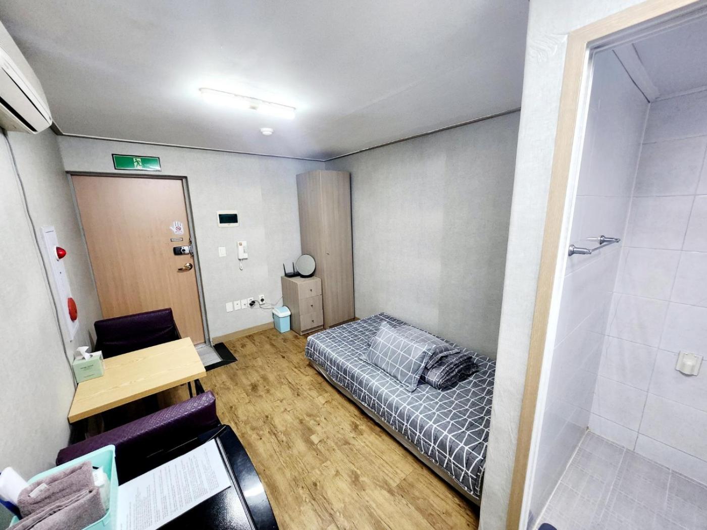 Double Room photo 3