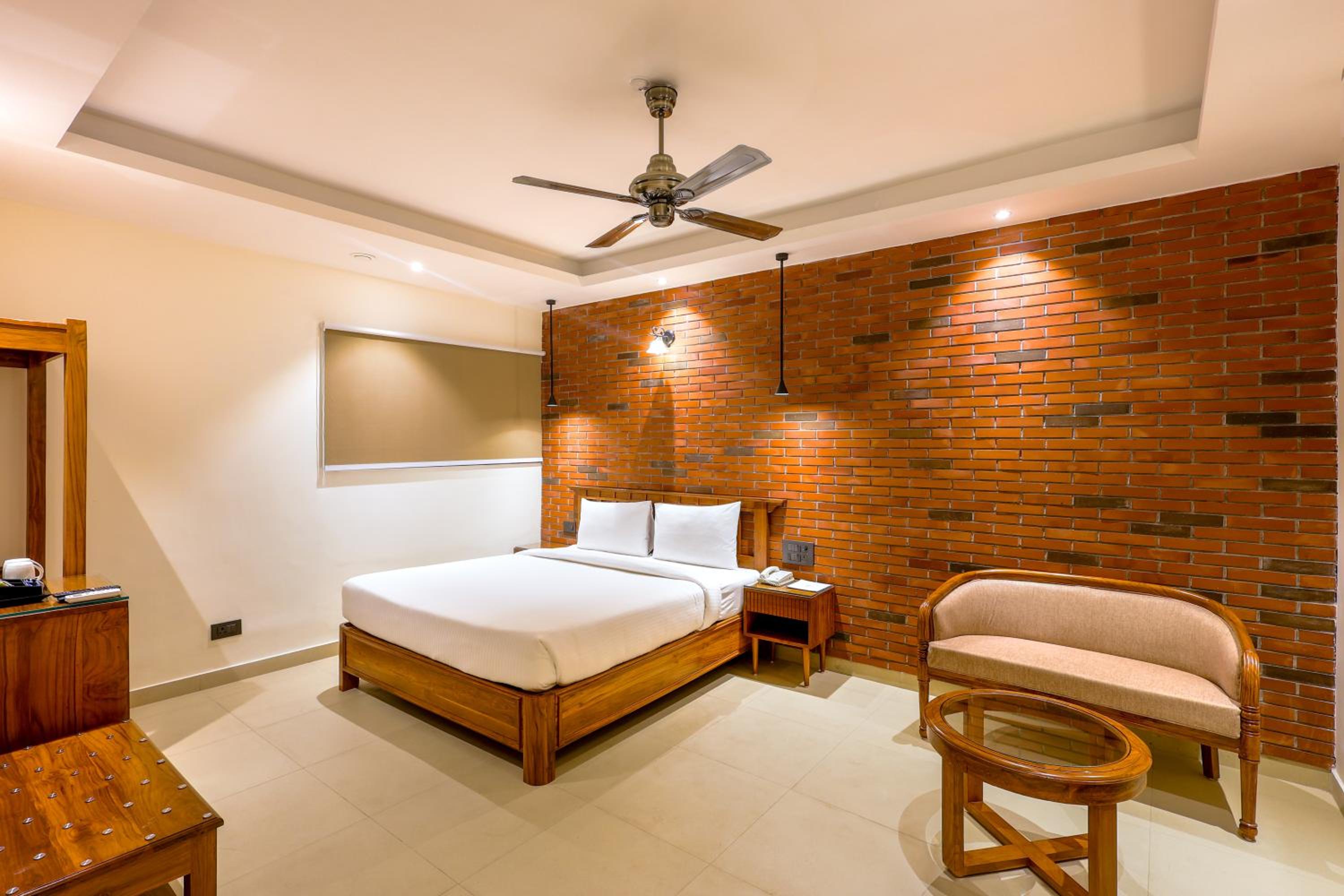 Superior King Room photo 1