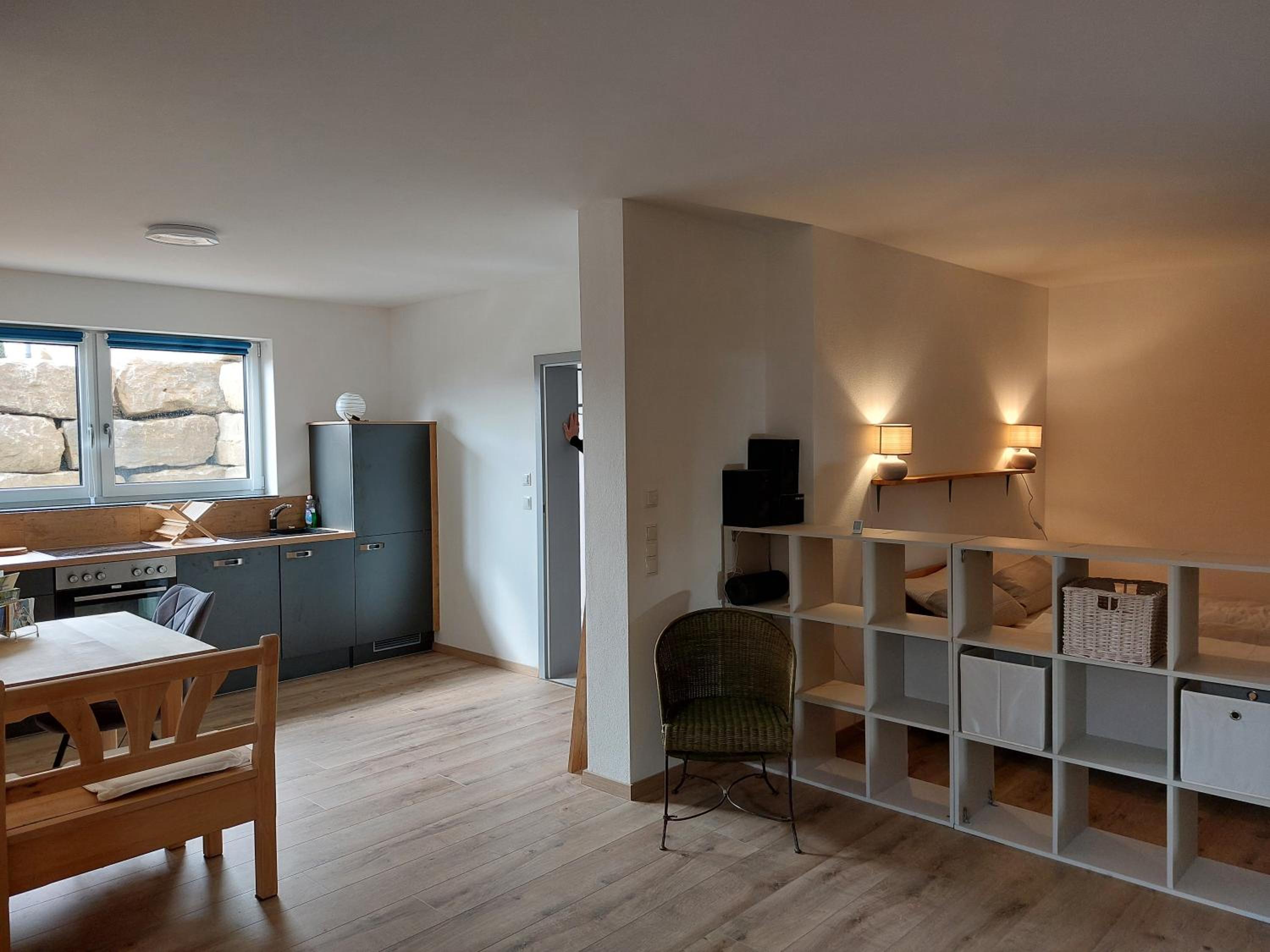 One-Bedroom Apartment photo 1