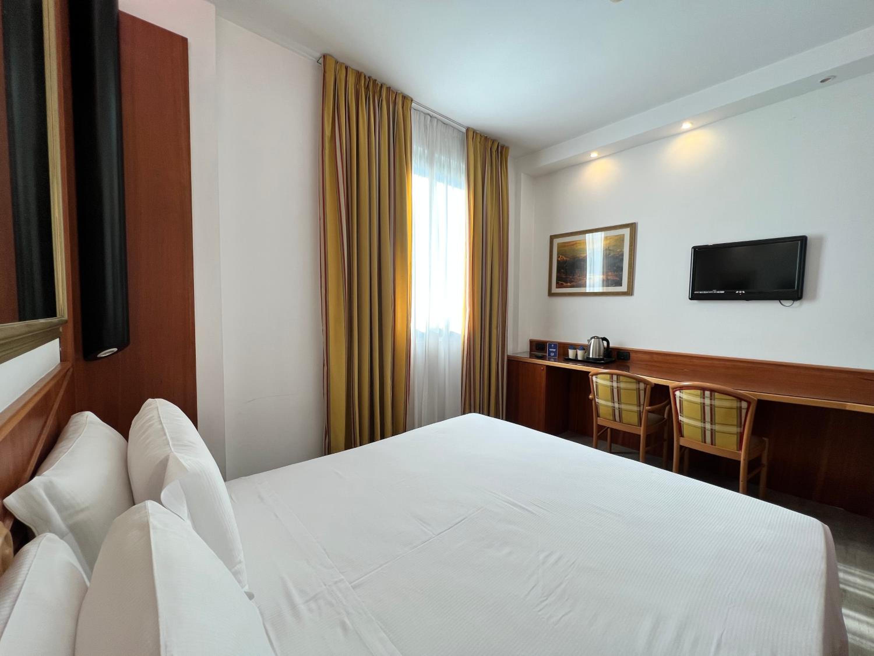Superior Double Room - Photo 6