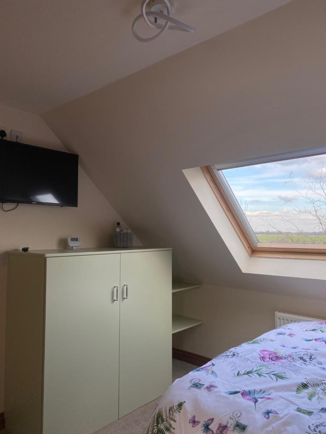 Double Or Twin Room photo 3