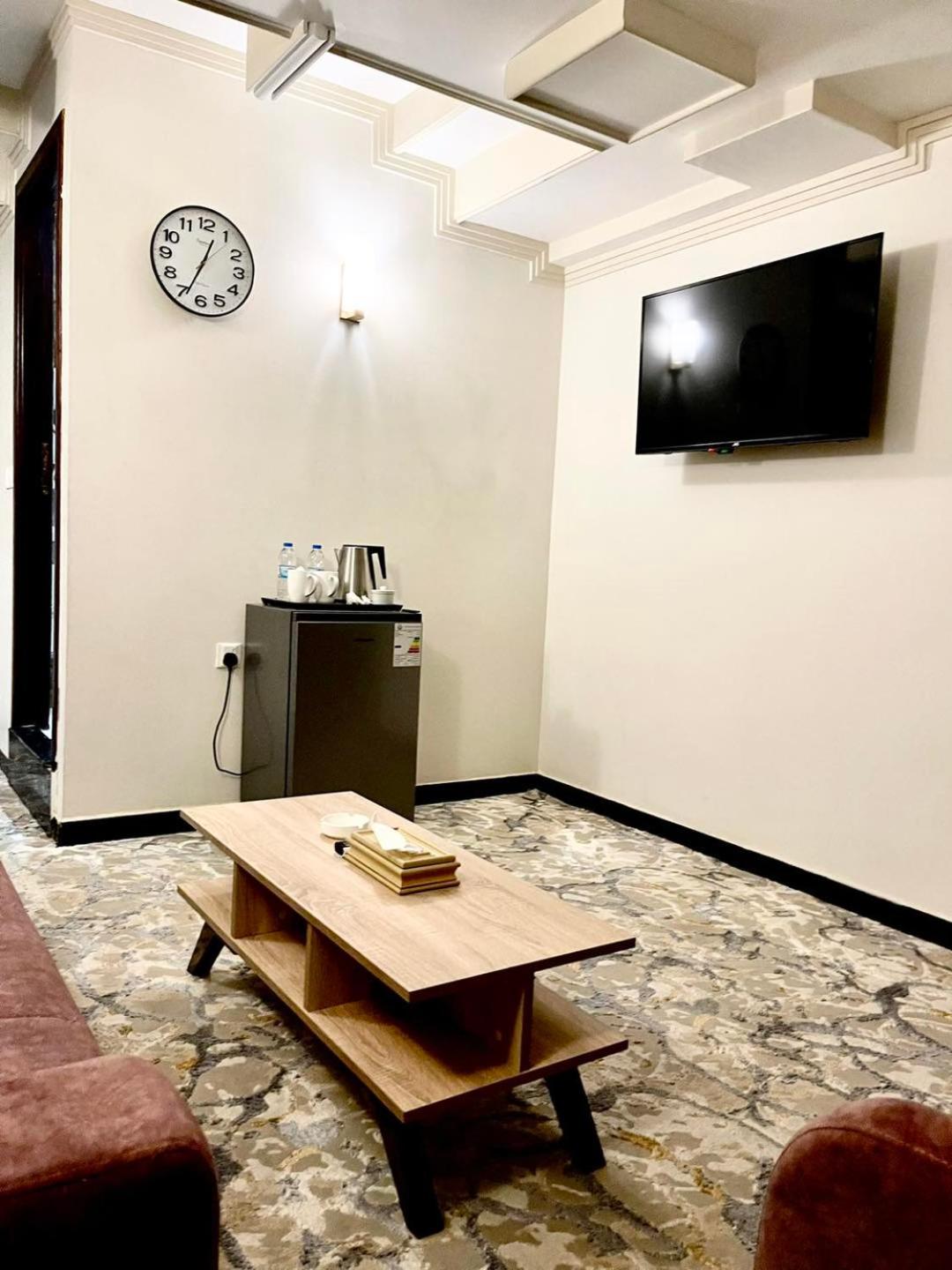 Executive Suite photo 2
