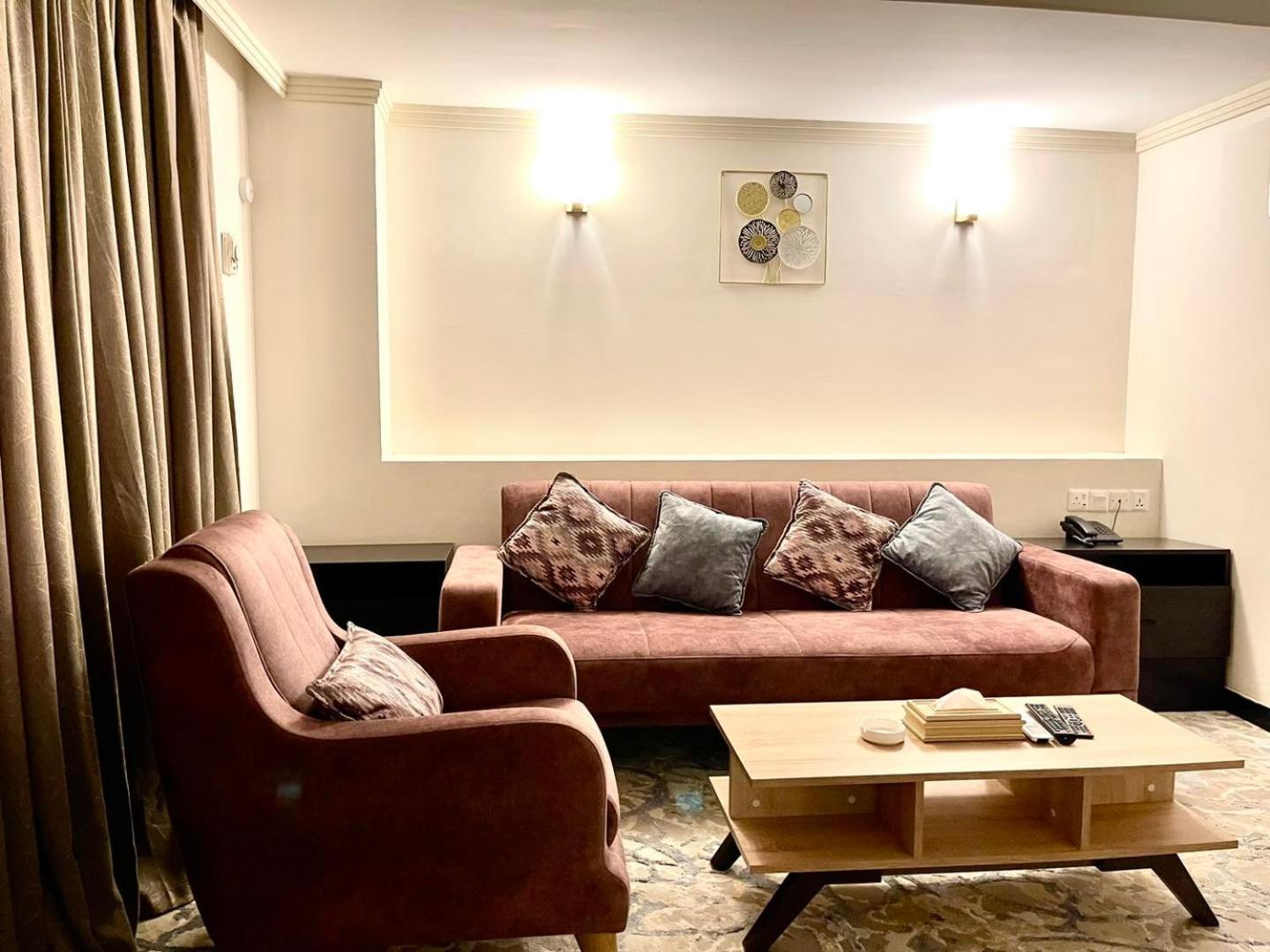 Executive Suite photo 1