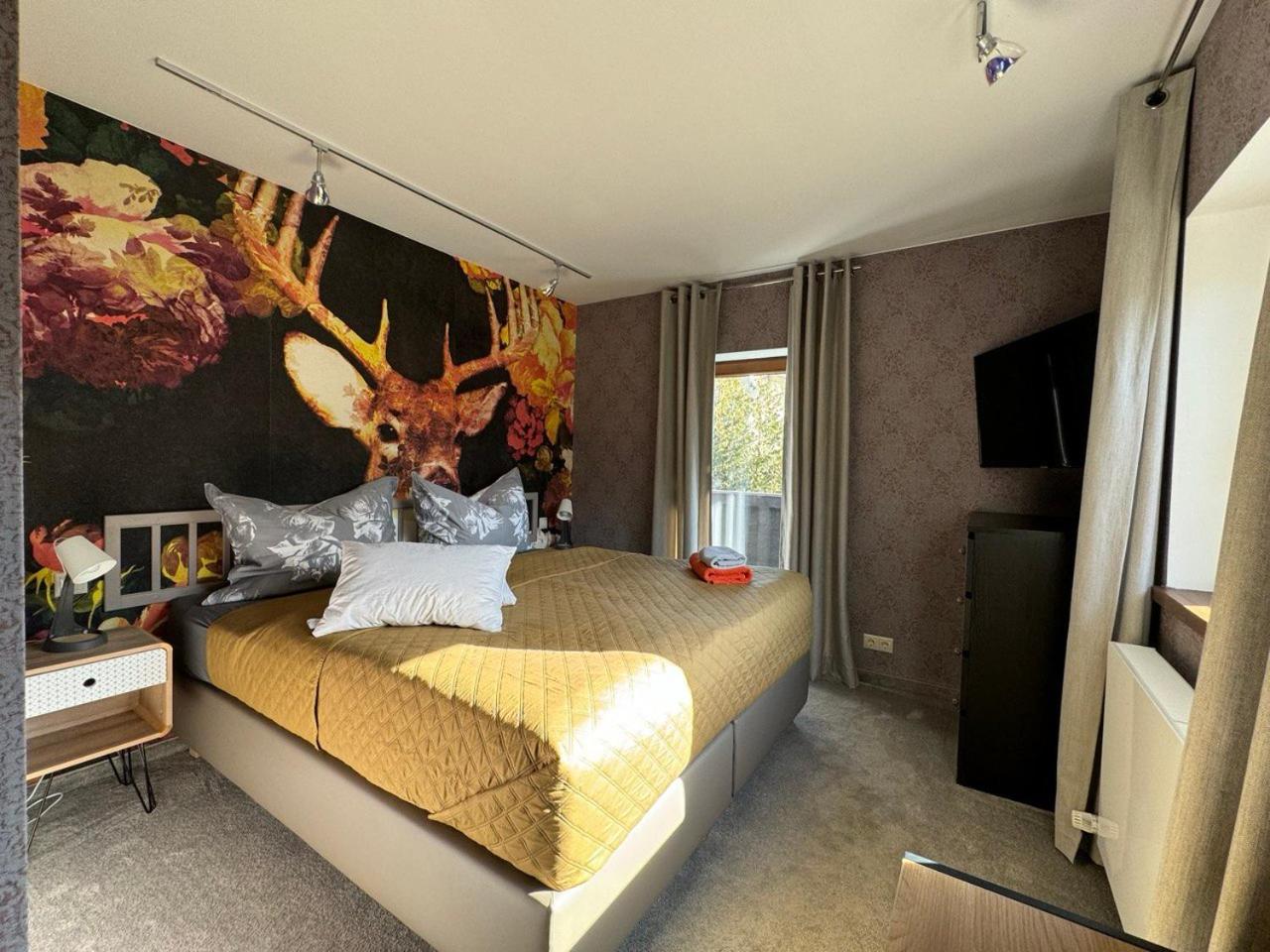 Double Room with Mountain View