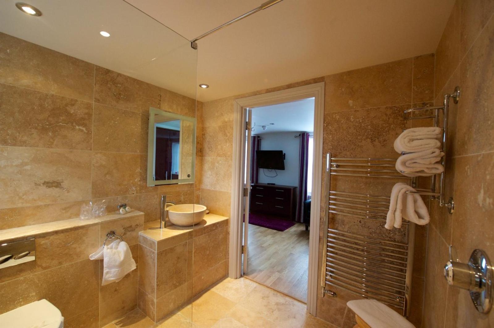 Double or Twin Room - Ground Floor