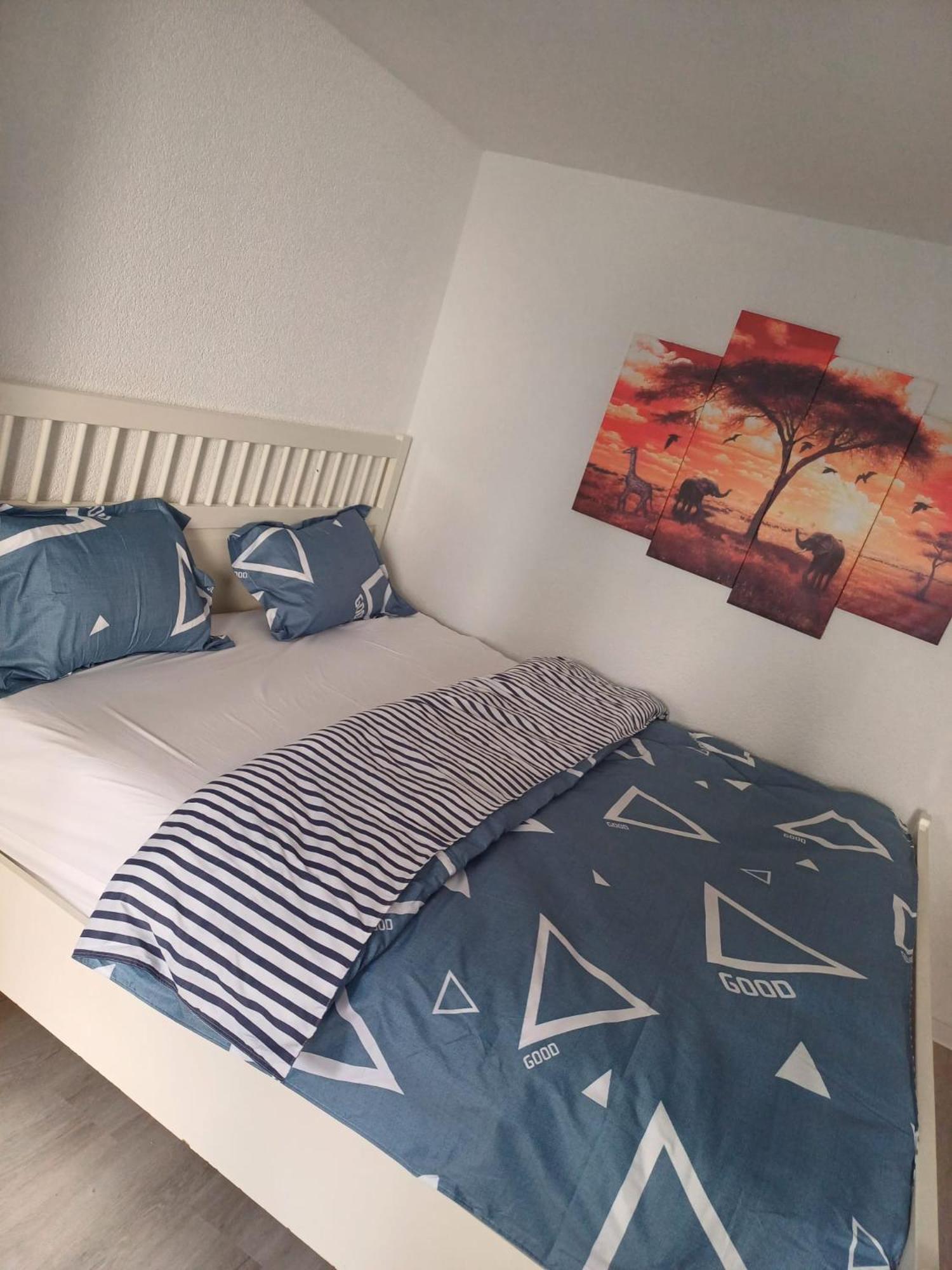 One-Bedroom Apartment photo 2