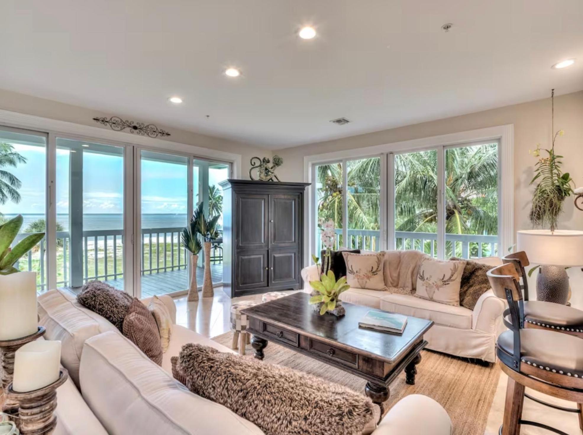 Villa photo 1