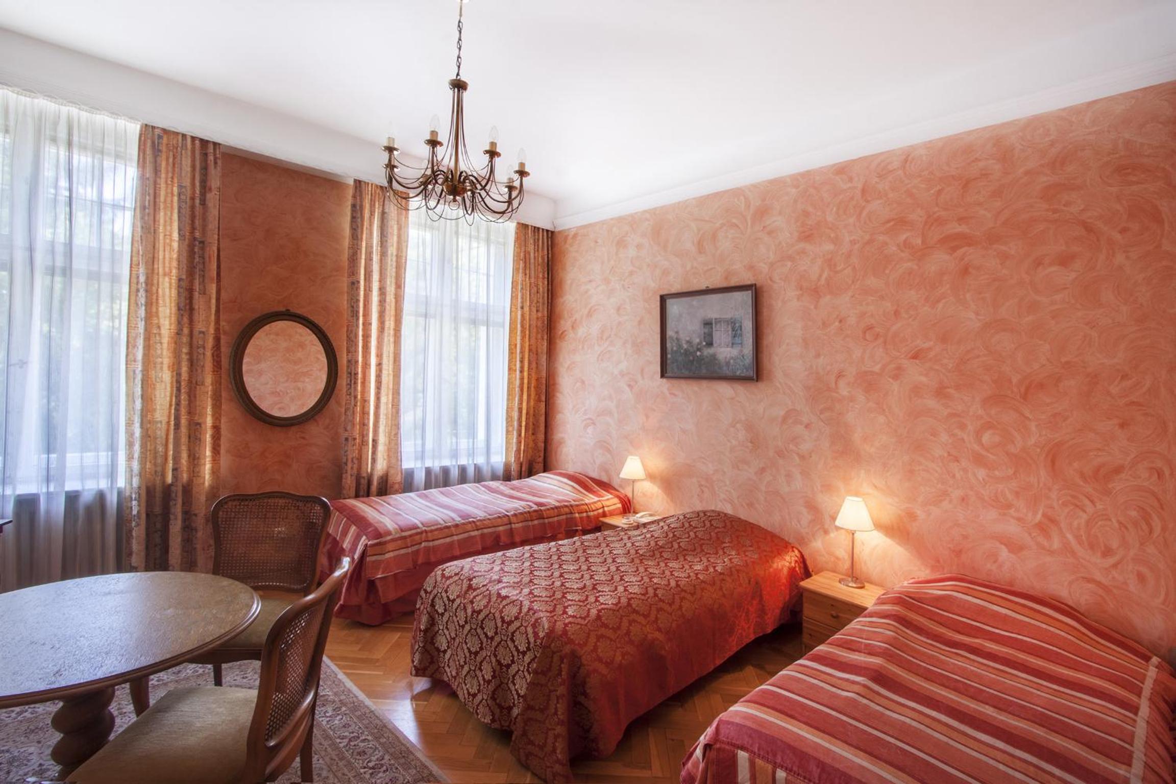 Triple Room photo 2