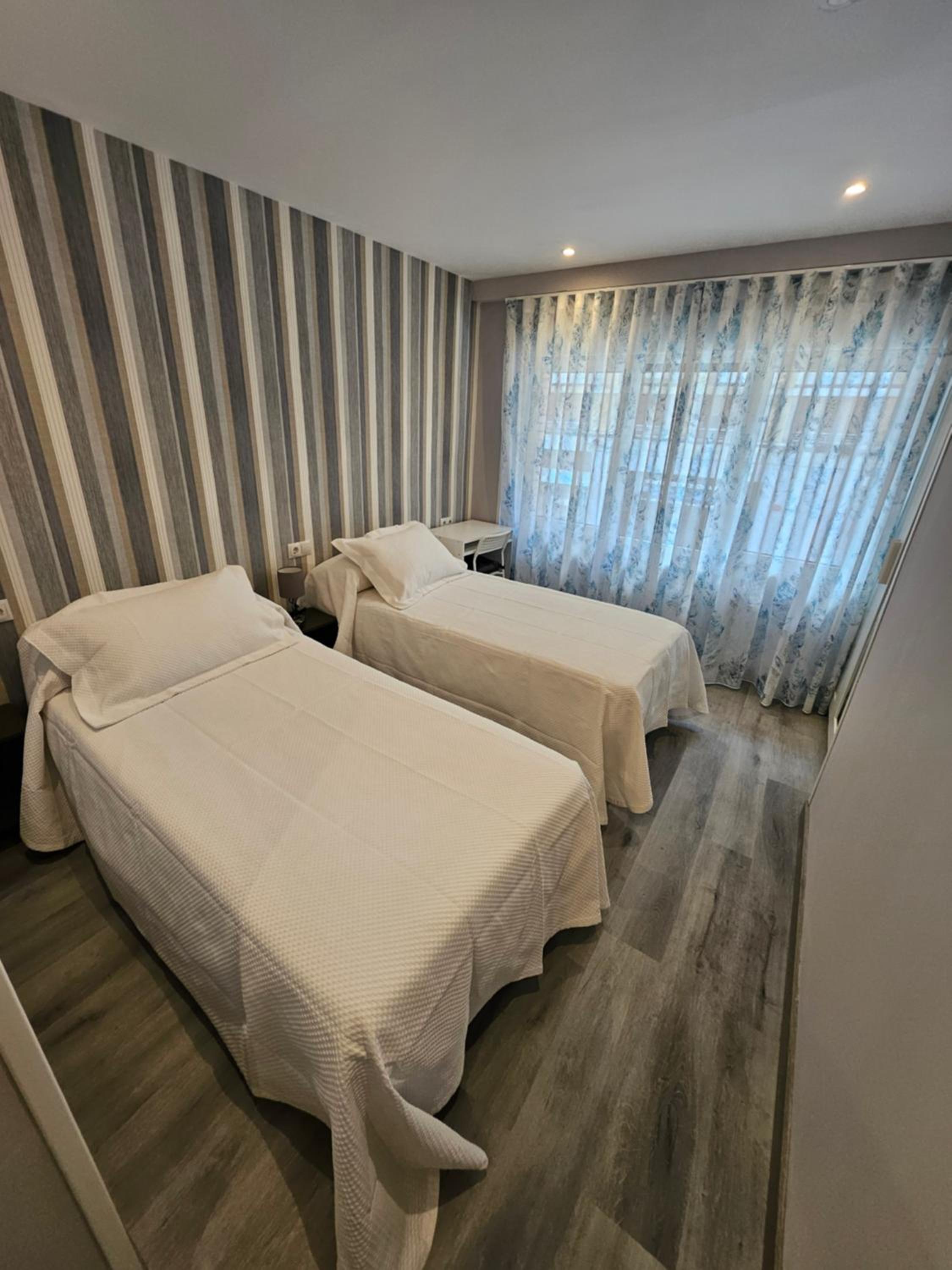 Habitación Doble con Baño Privado