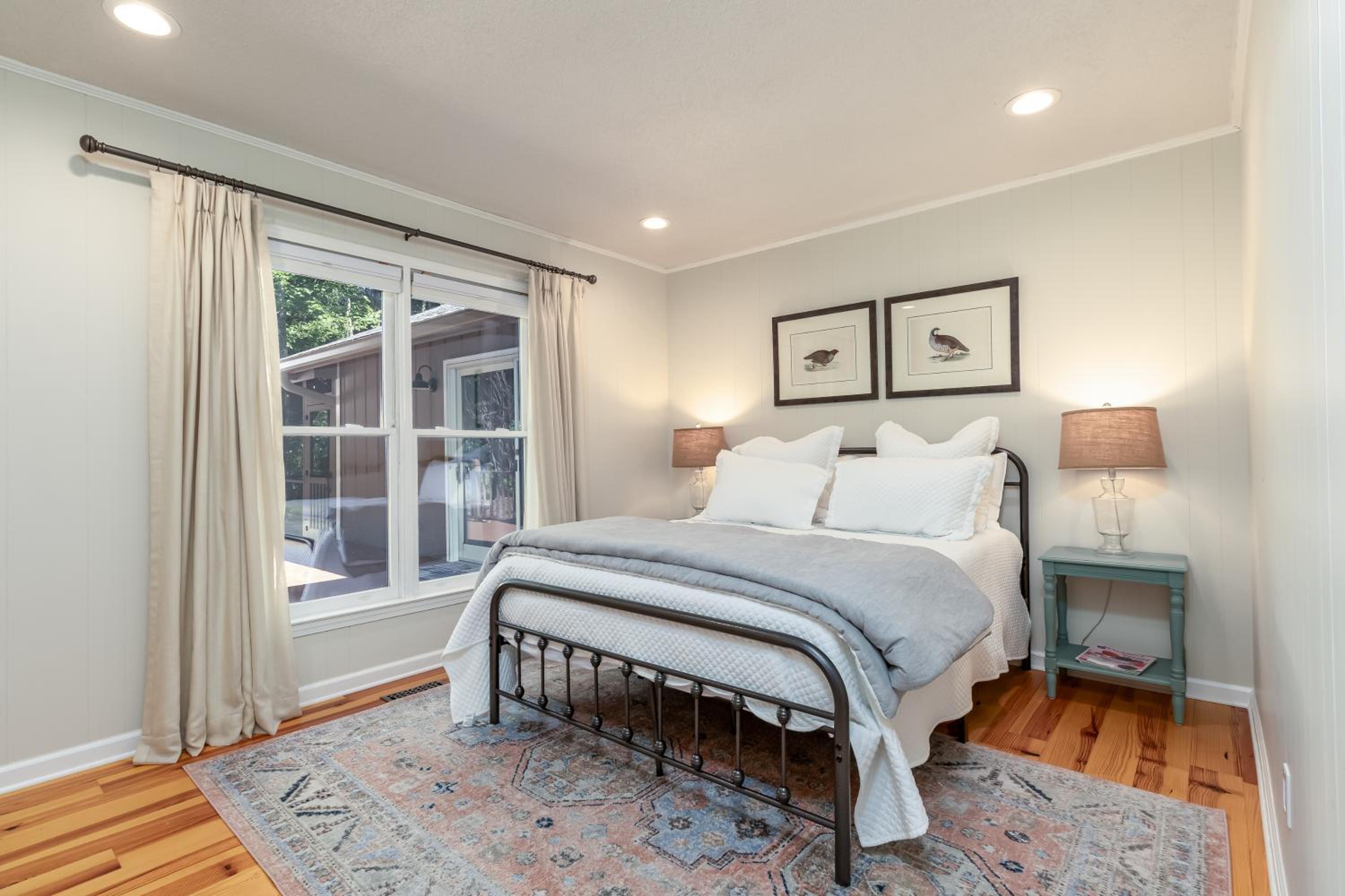 Three-Bedroom House photo 1