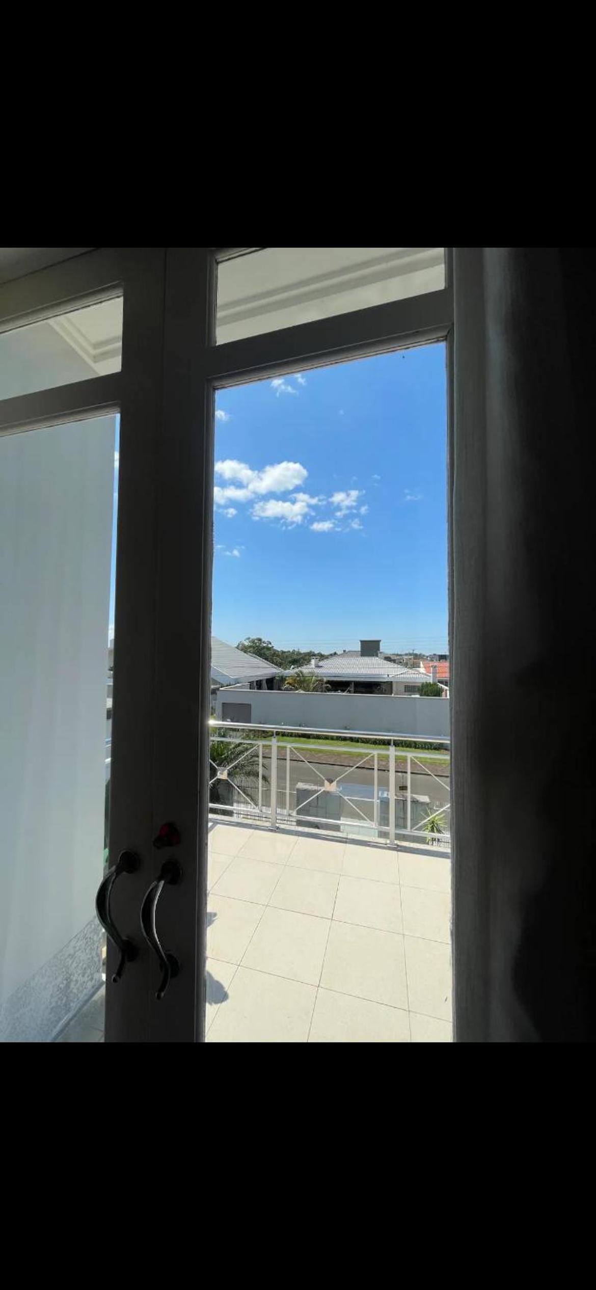 One-Bedroom Apartment With City View photo 1