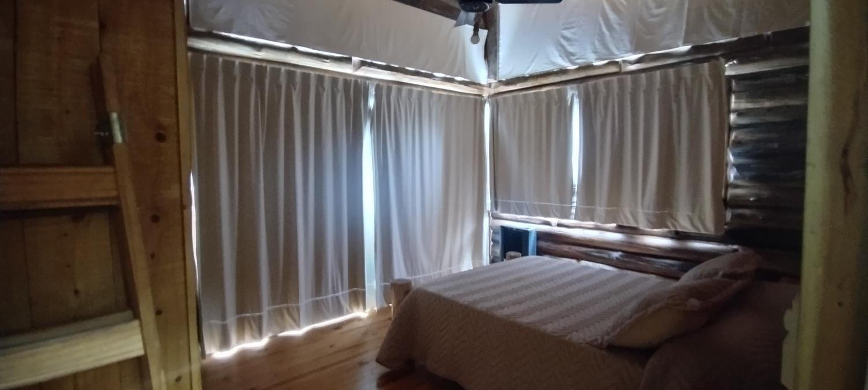 Two-Bedroom House photo 3