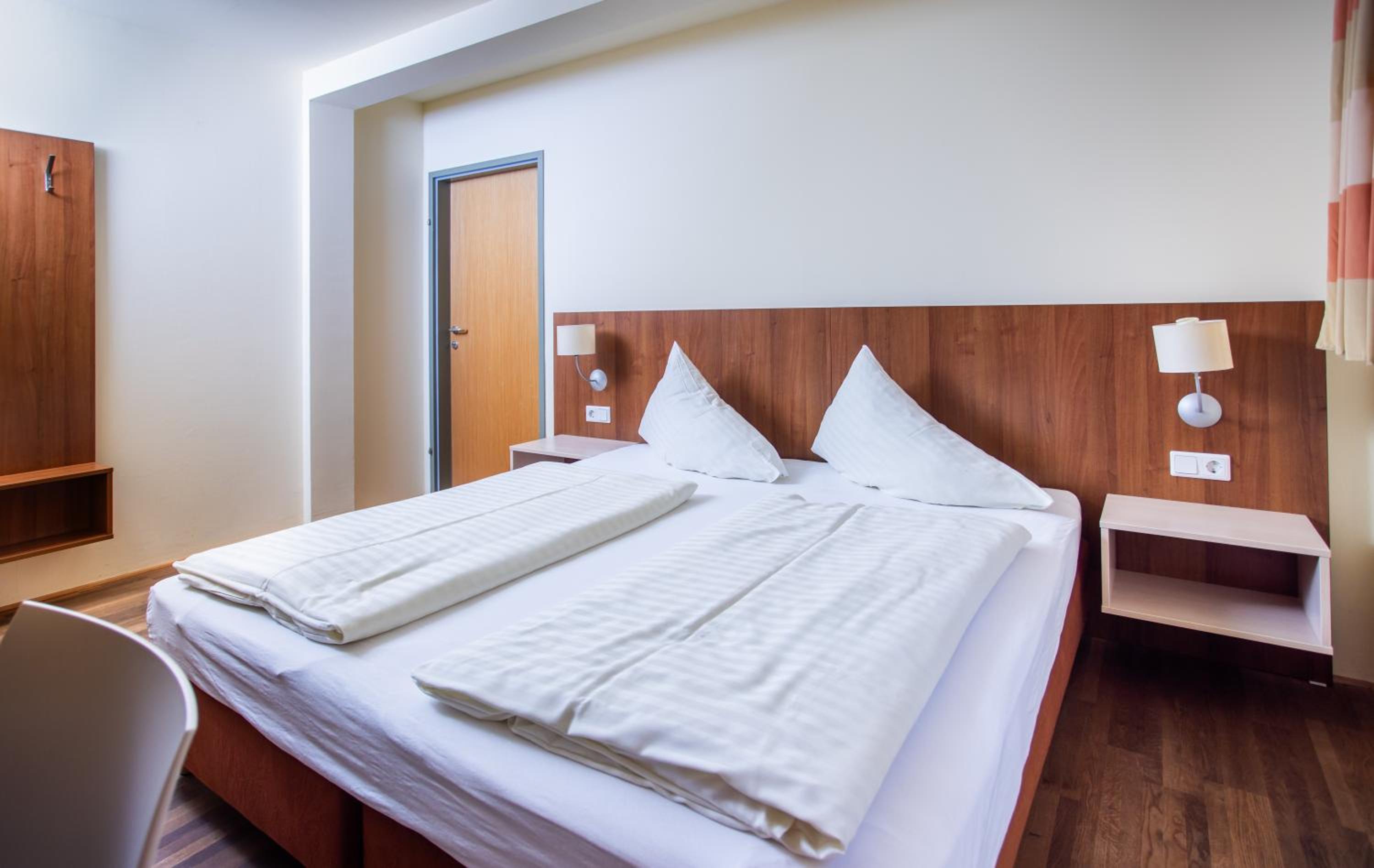 Double Room with Lake View photo 1