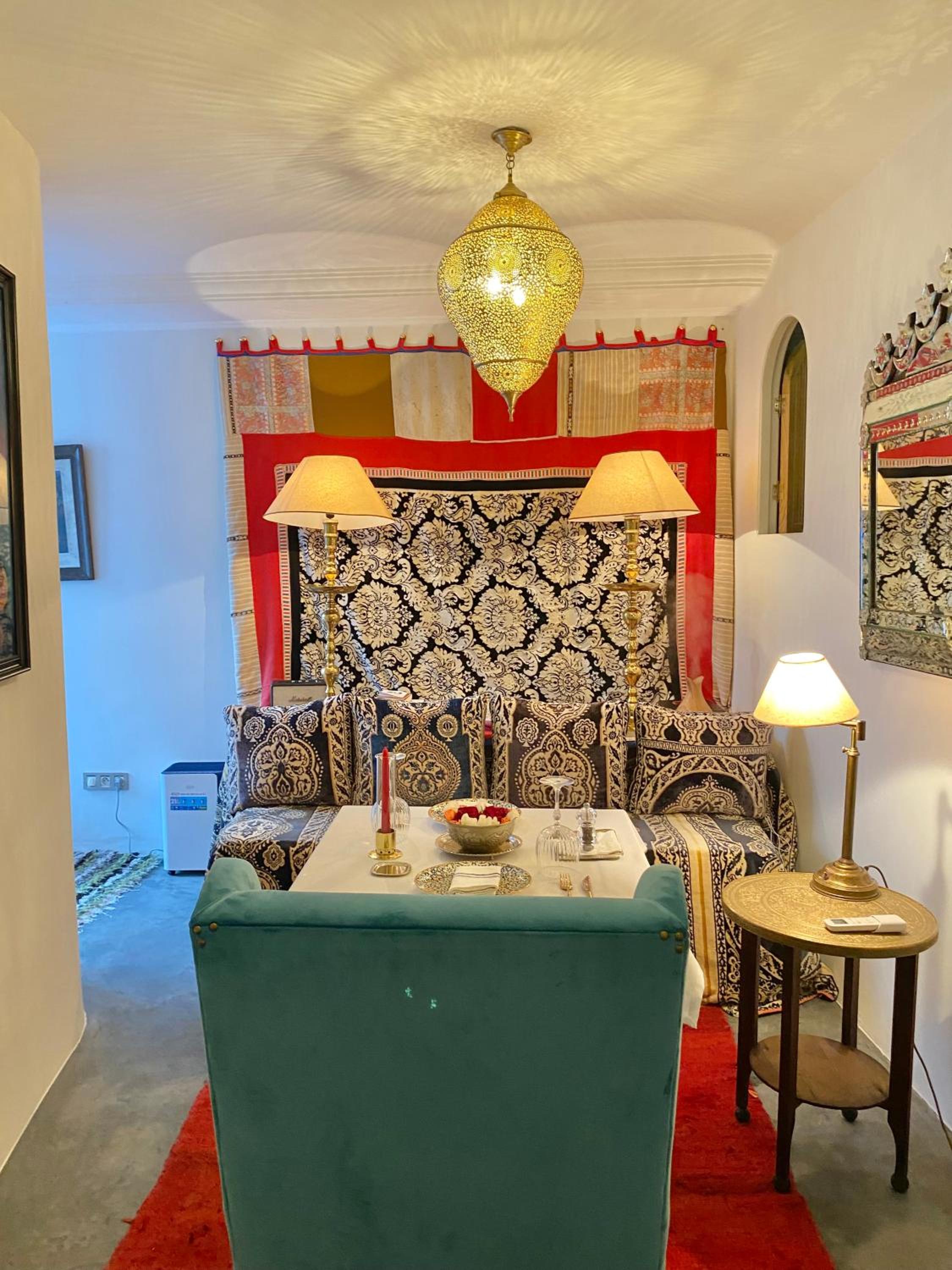 Deluxe King Suite
