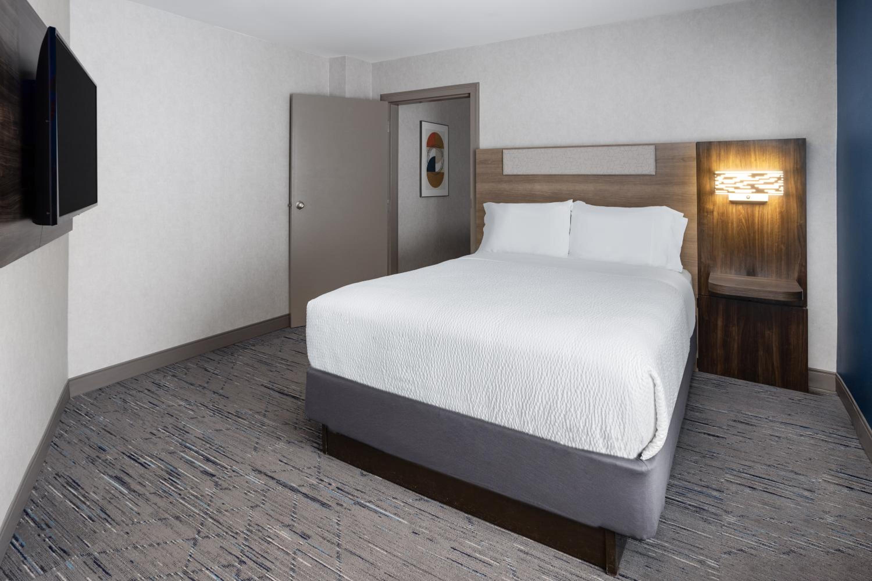 Two-Bedroom Suite photo 1