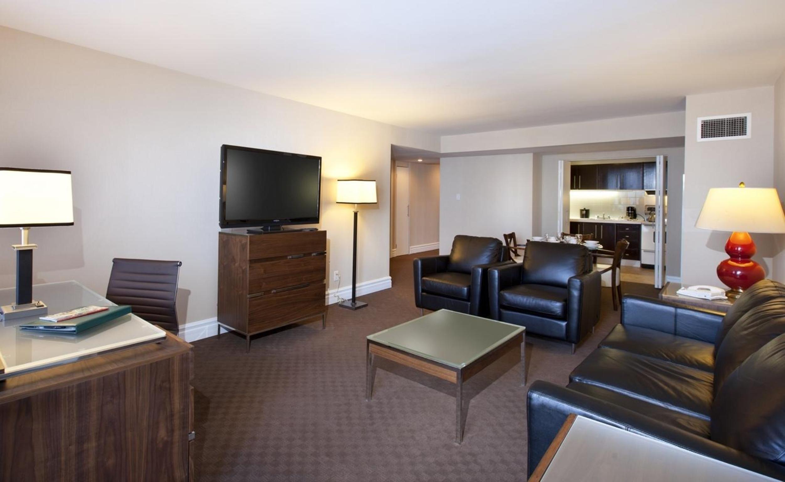Premier One-Bedroom Suite - Photo 5