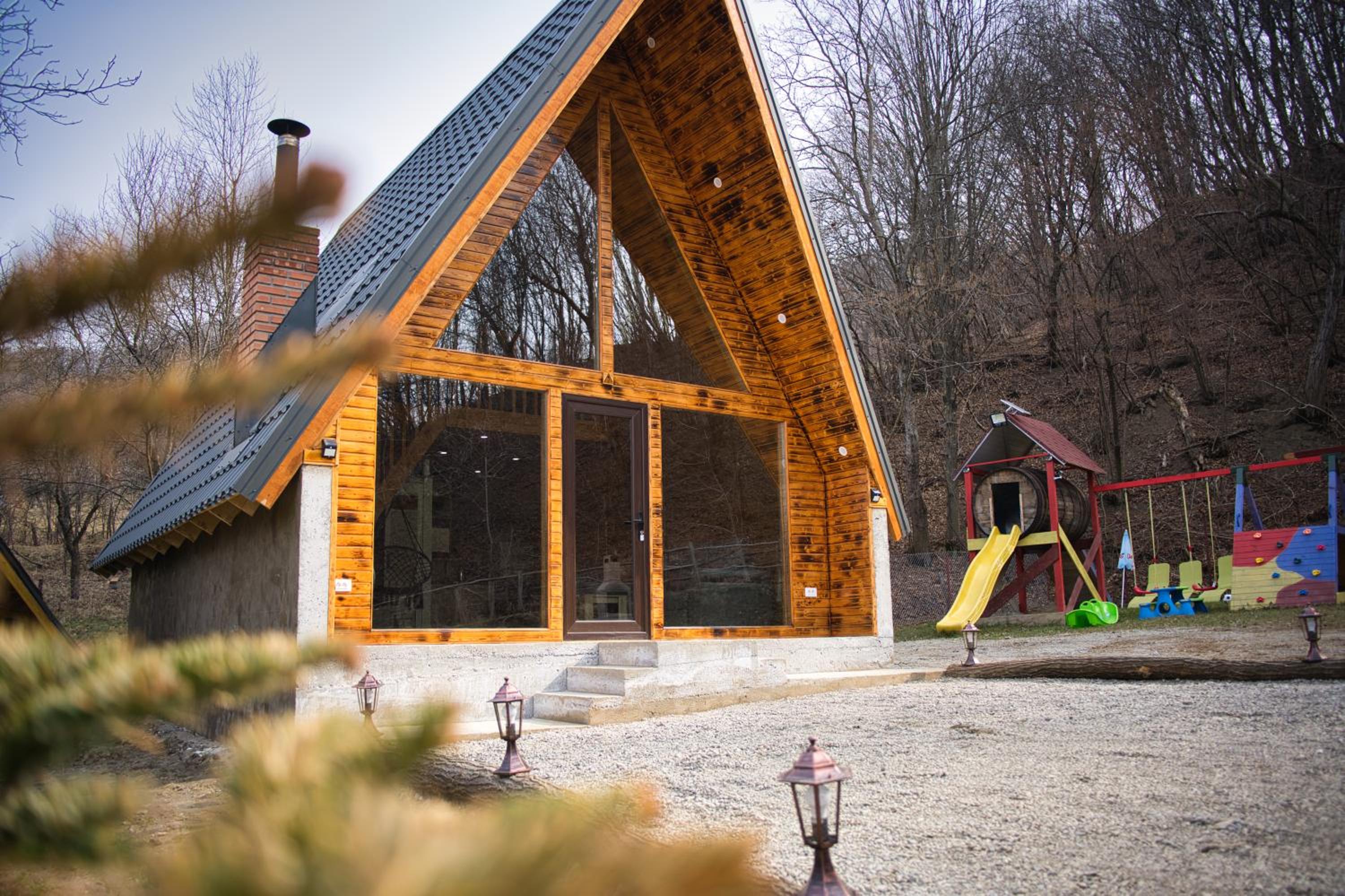 One-Bedroom Chalet - Photo 32