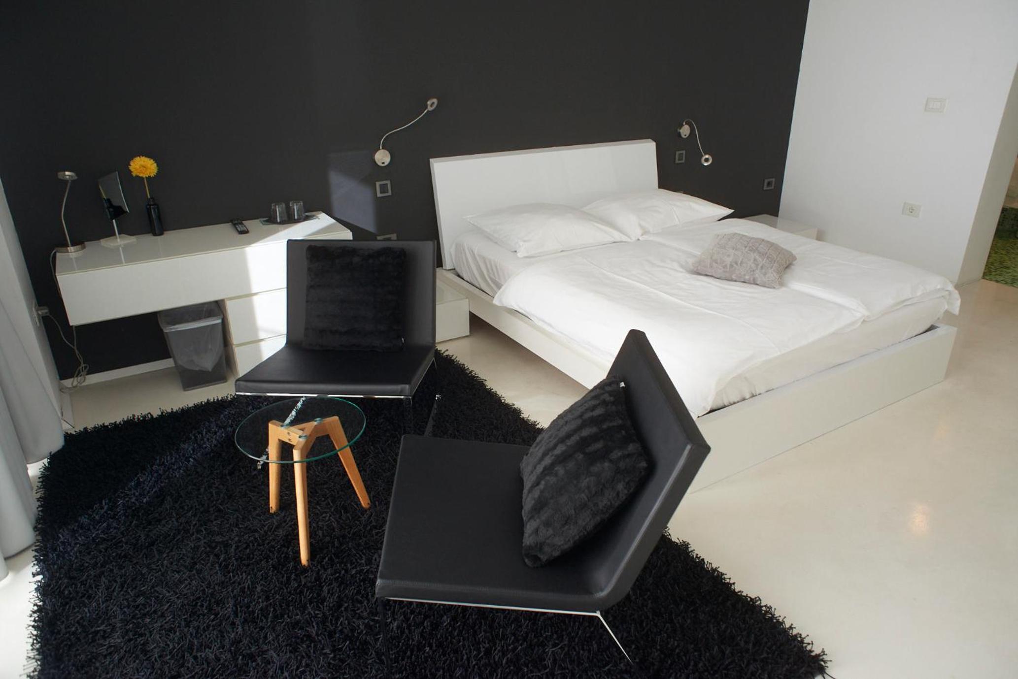 Deluxe Double Room photo 3