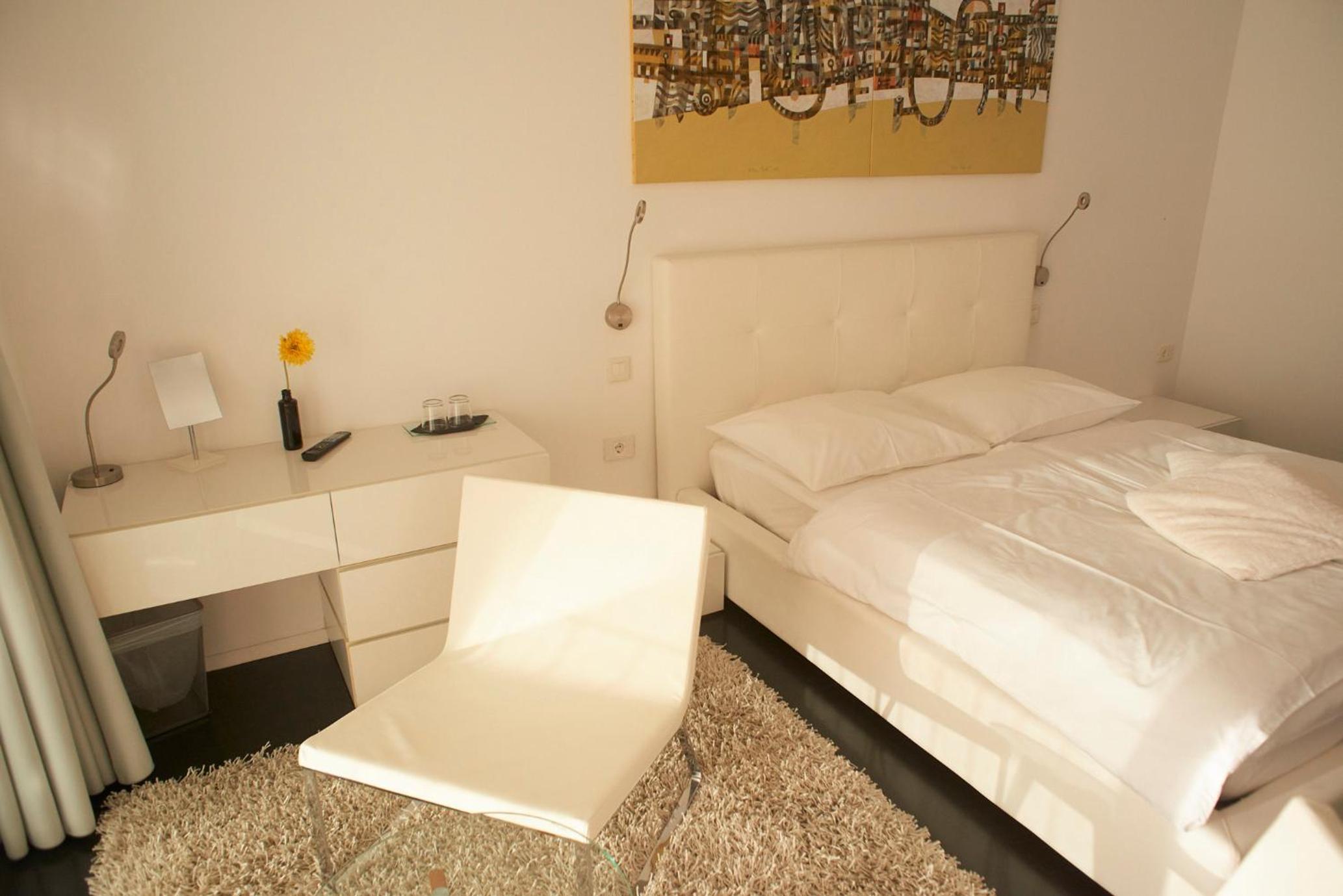 Deluxe Double Room photo 2