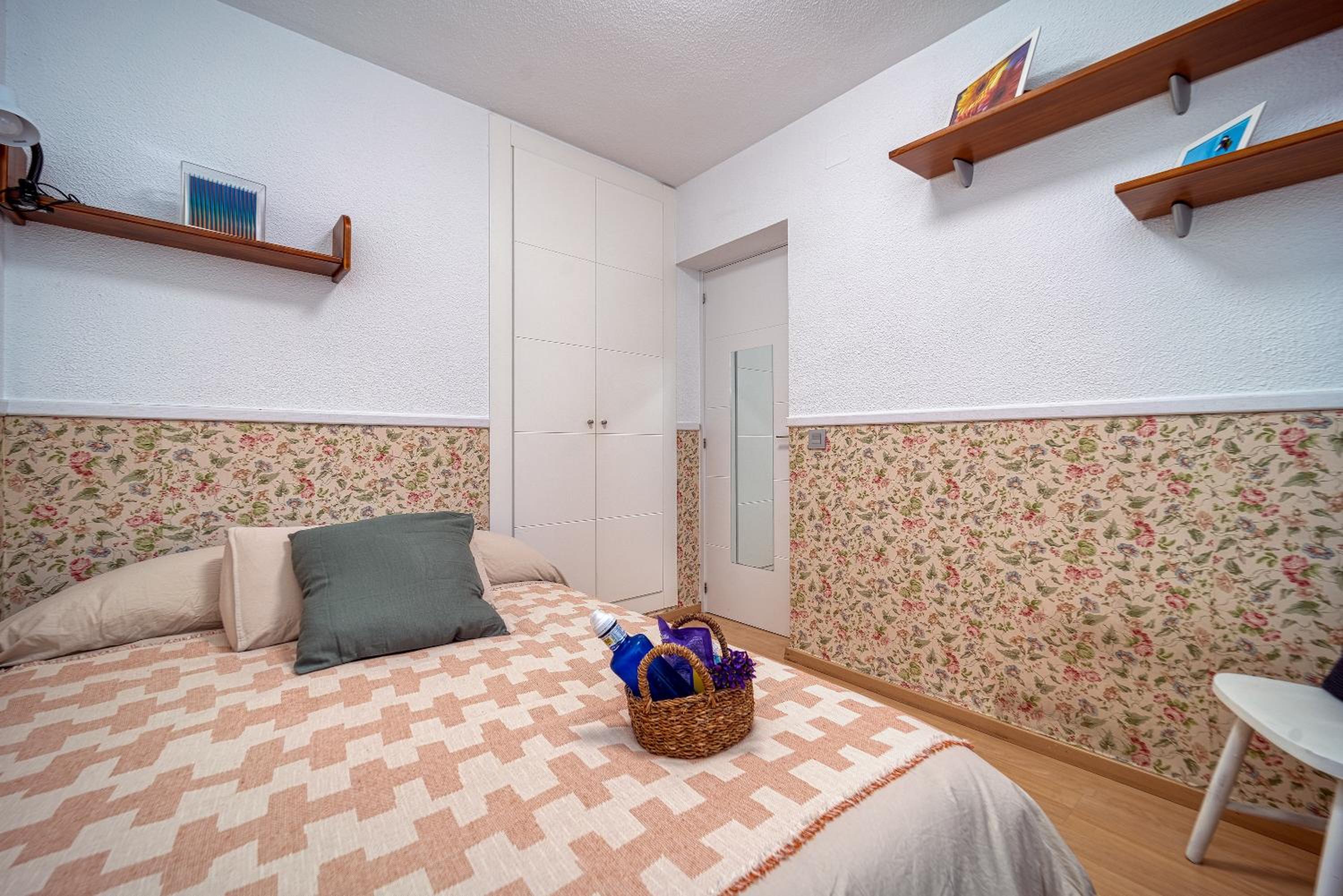 Habitación Doble Estándar con Baño Compartido
