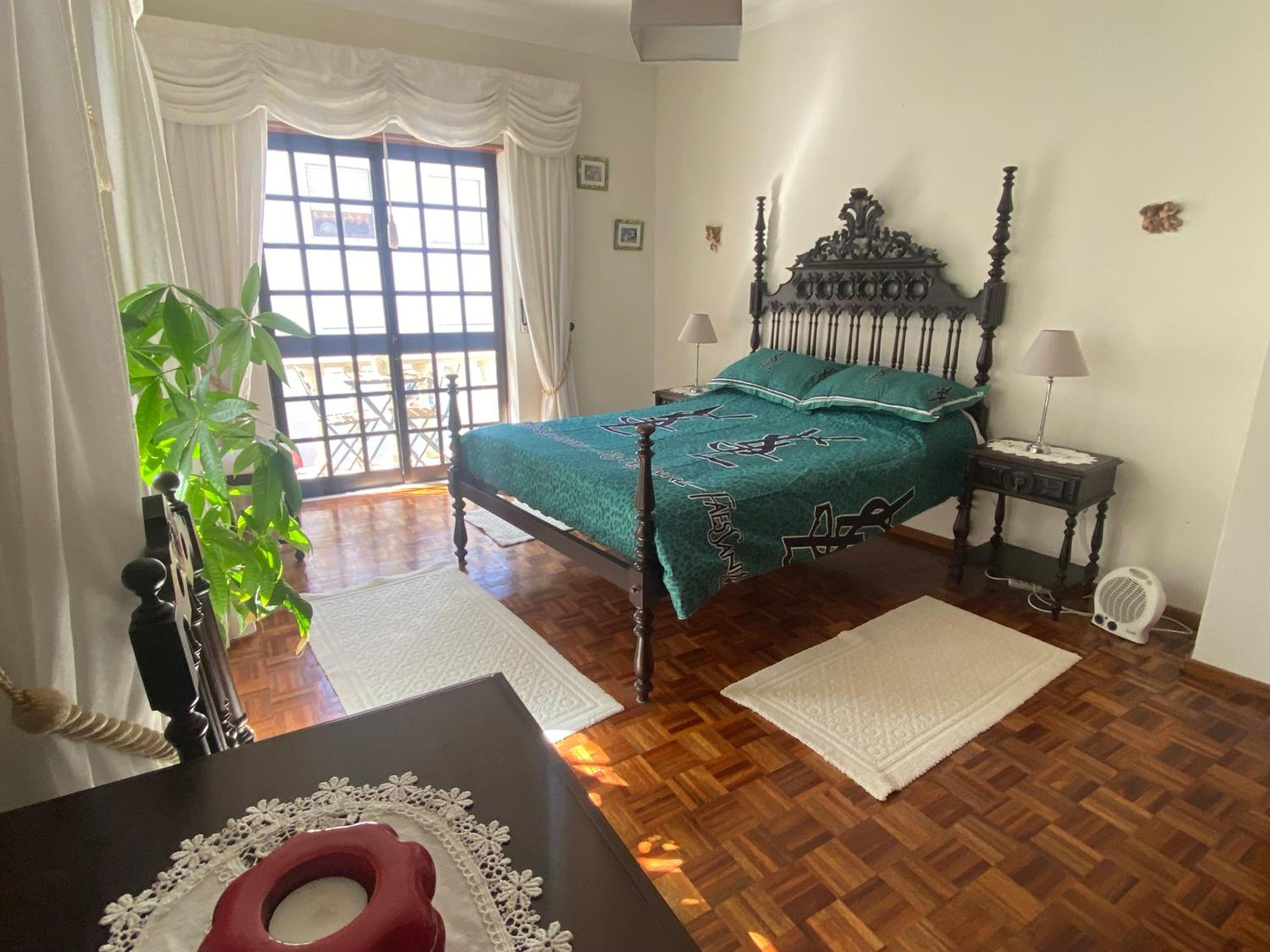 Double Room with Private External Bathroom