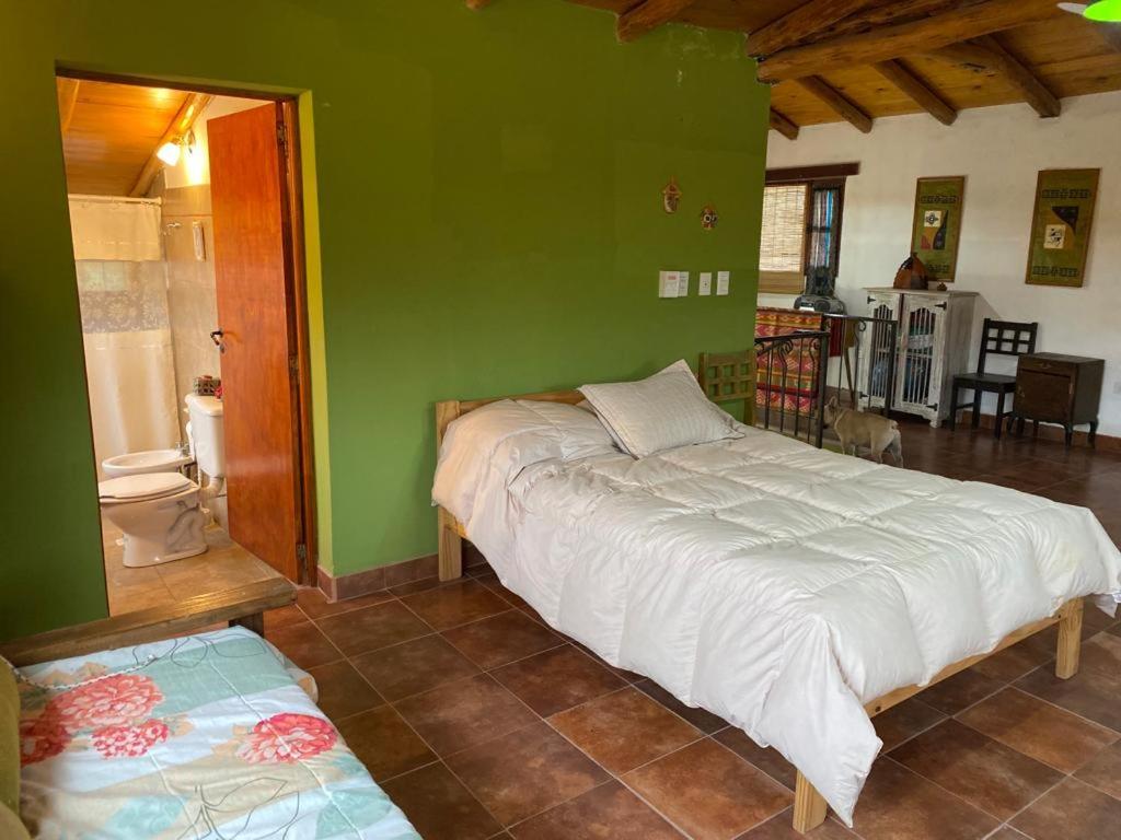 Three-Bedroom House photo 2