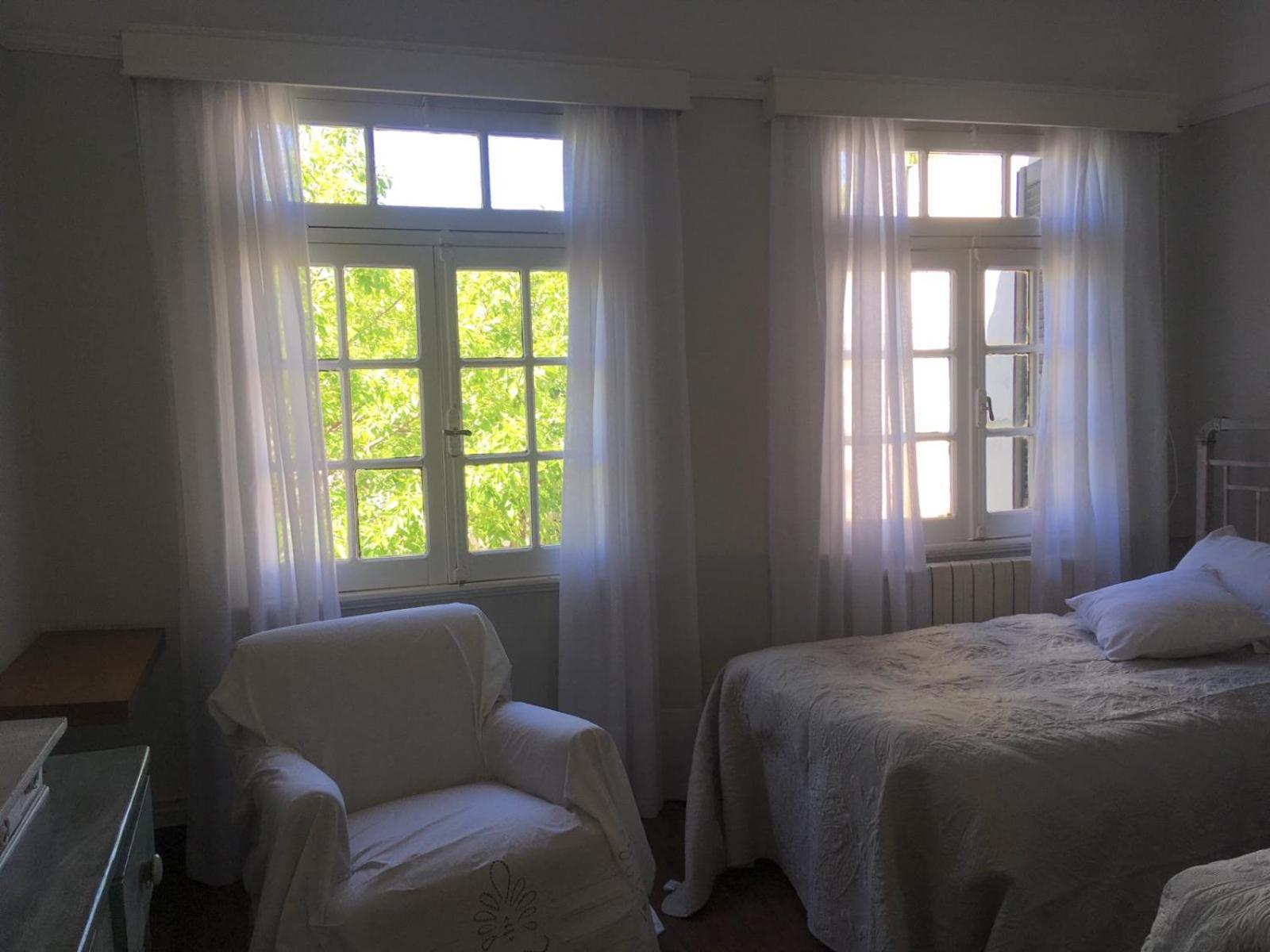 Double Room with Private Bathroom photo 1