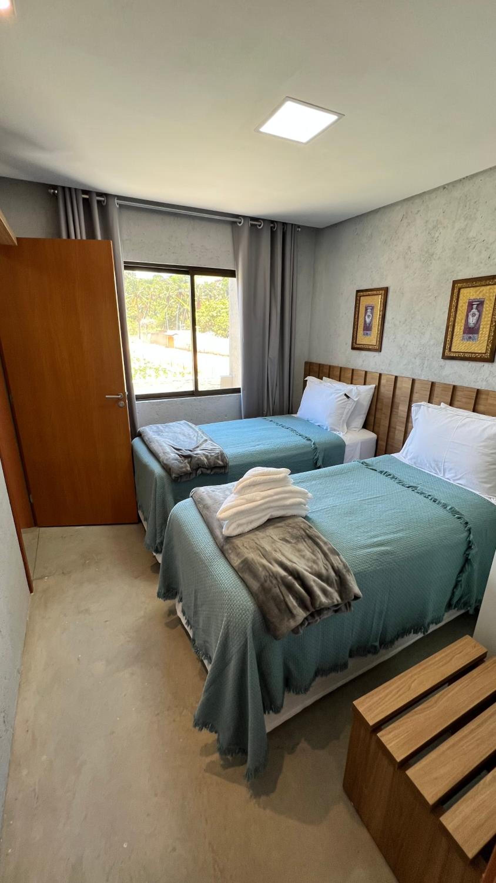 Three-Bedroom House photo 3