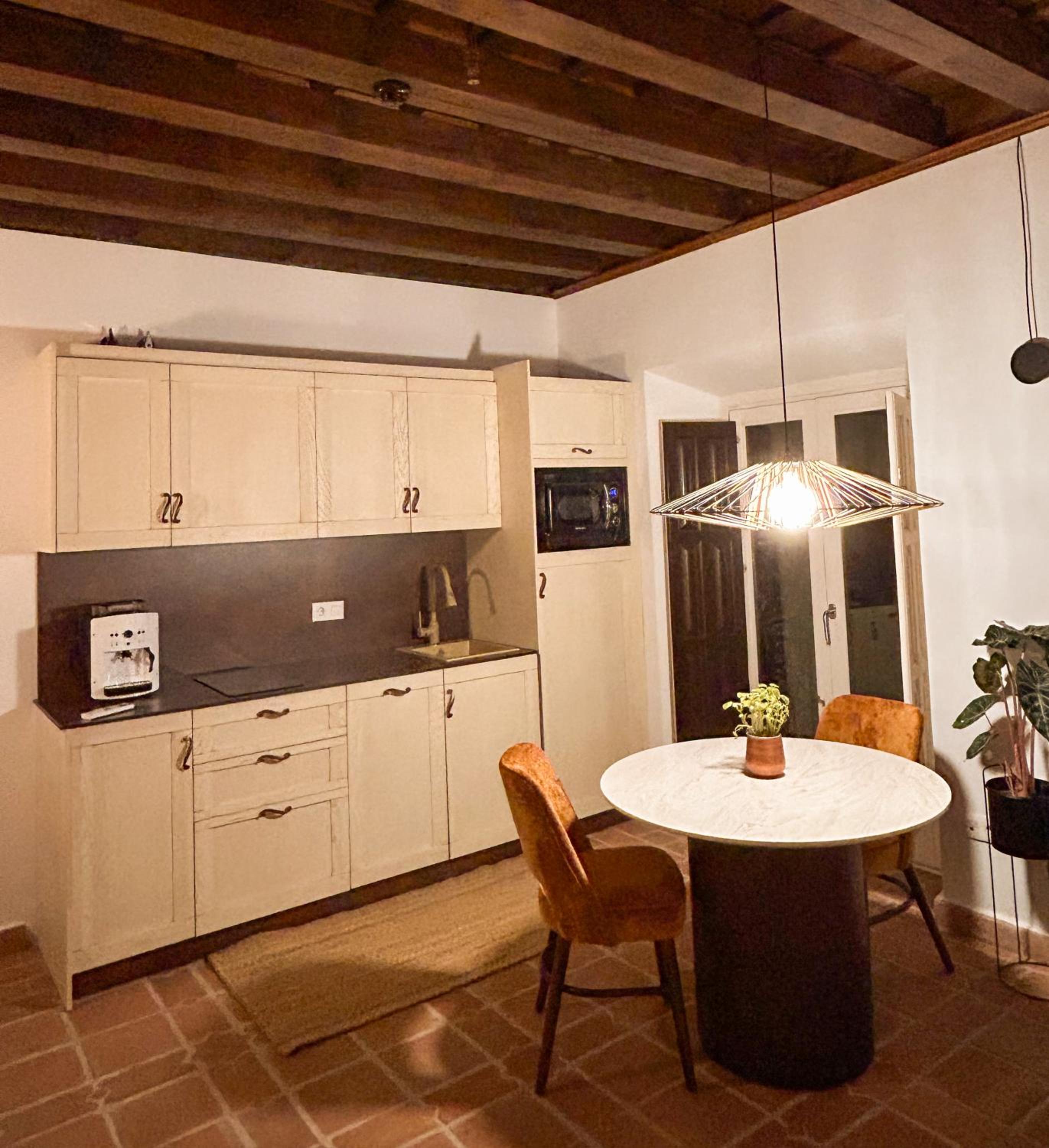 Two-Bedroom Apartment - Photo 16