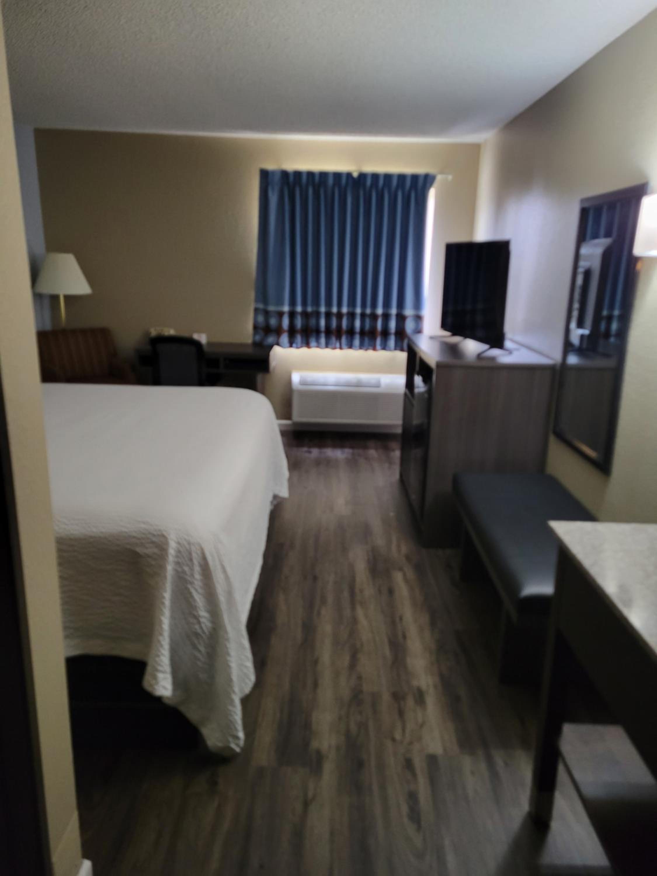 King Room- Non-Smoking photo 1
