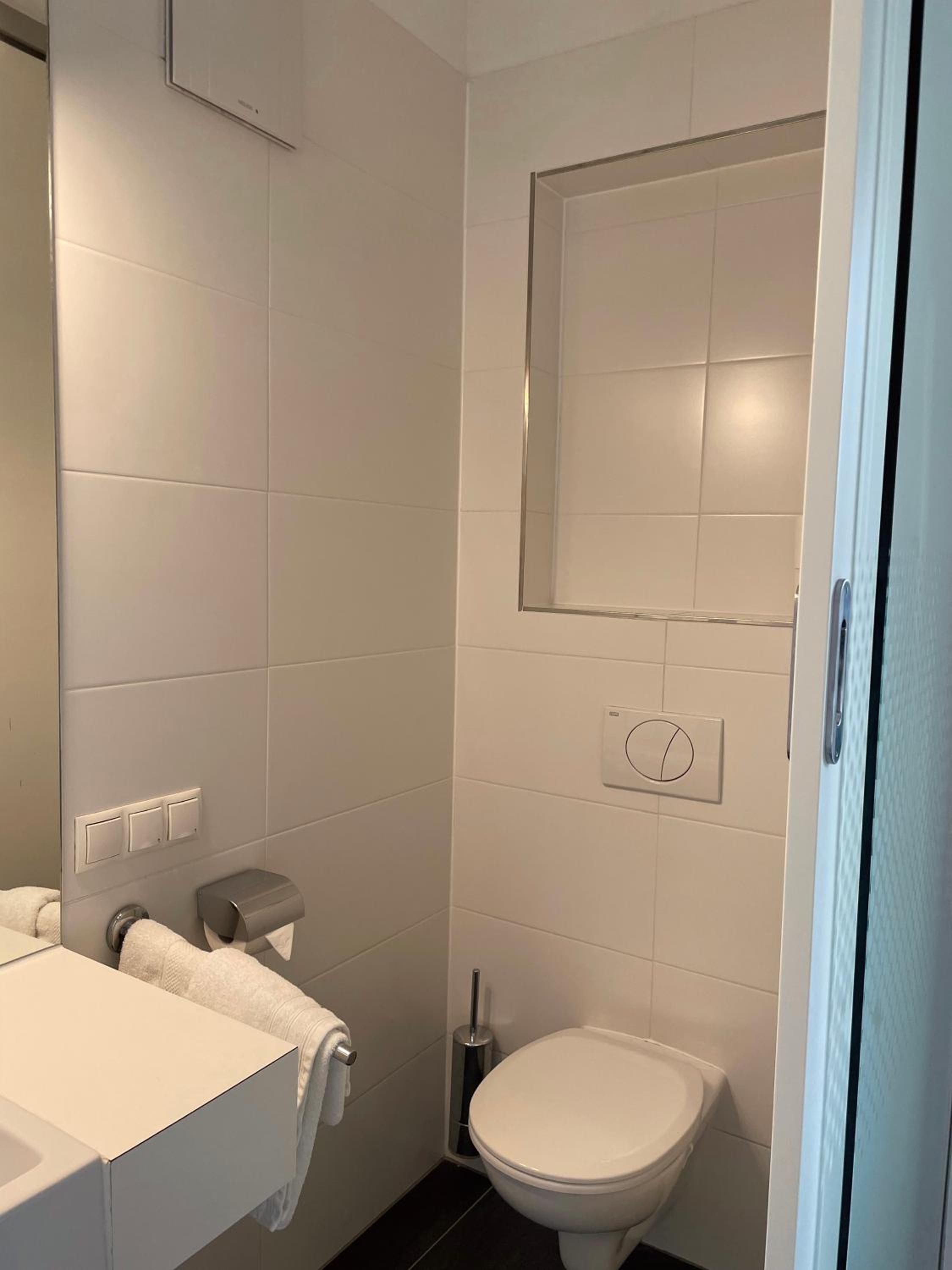 Suite with Terrace and Garden Access - Photo 3