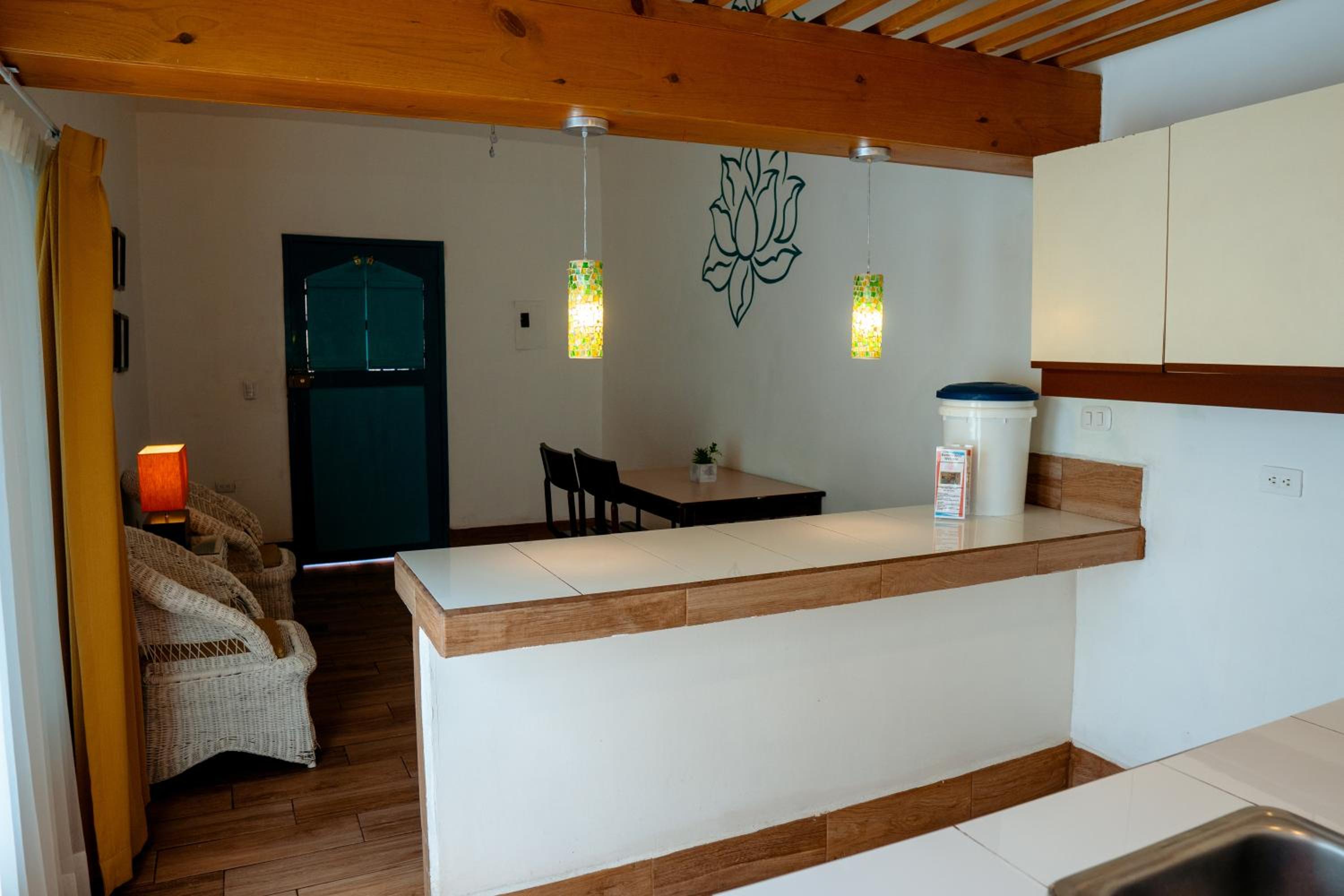 Standard Apartment → Standard Apartment