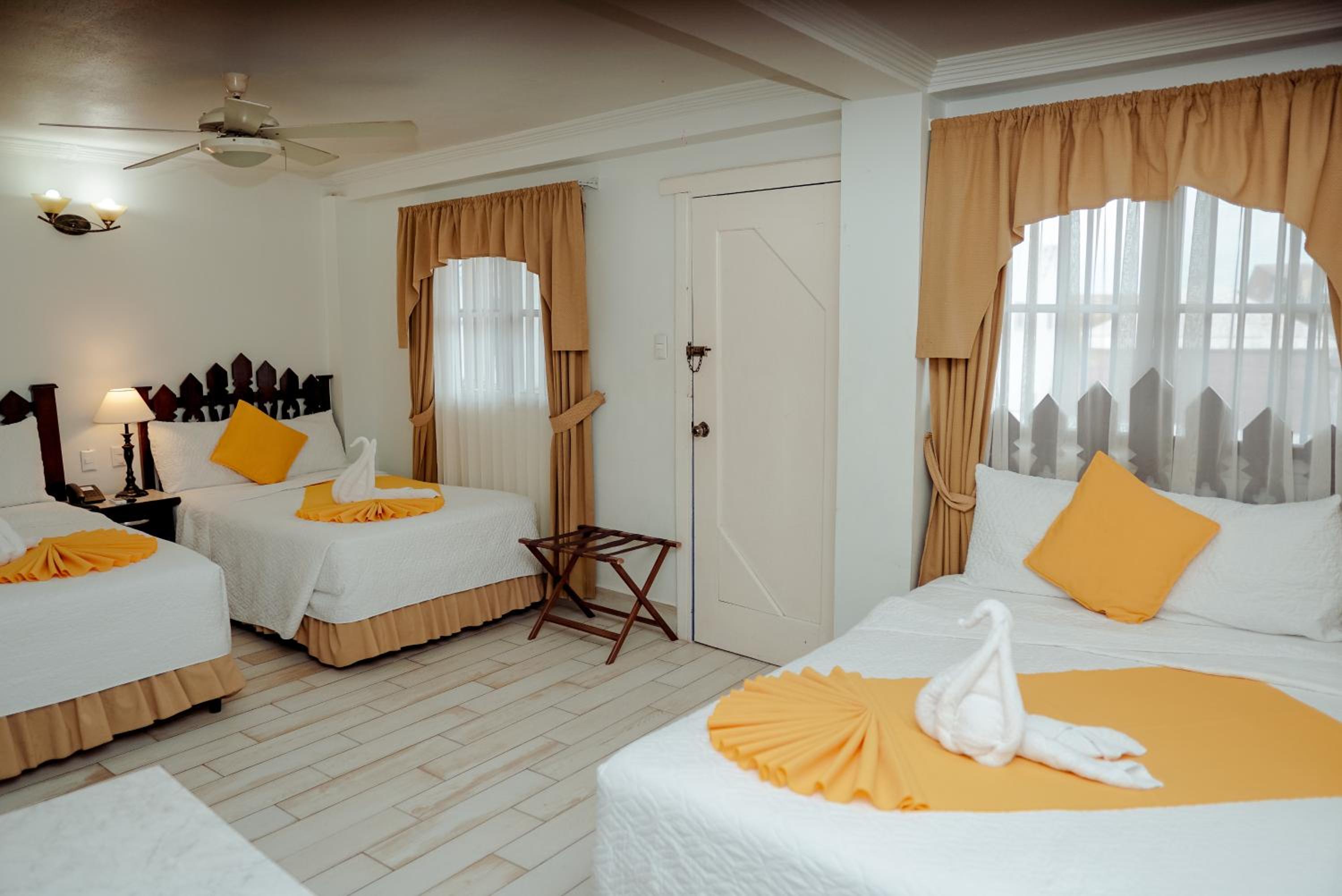 Triple Room photo 3