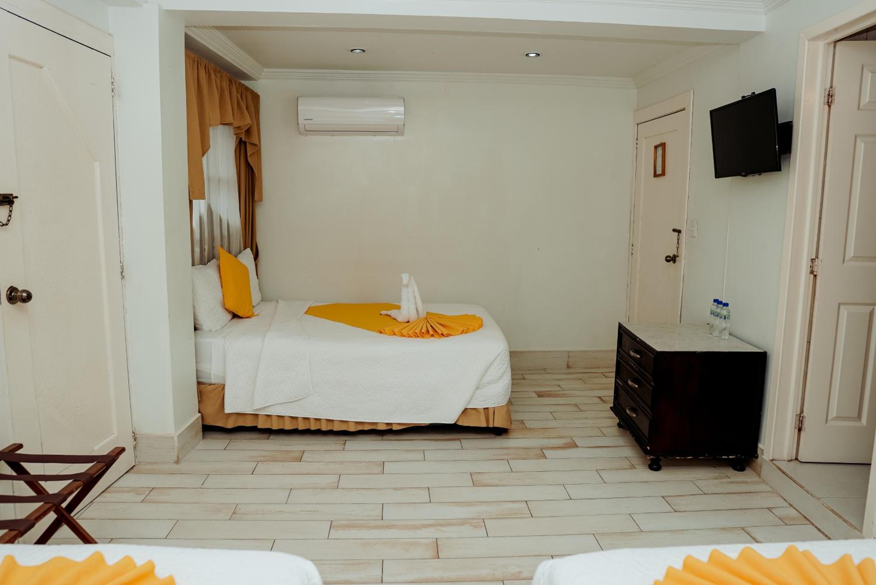 Dreibettzimmer