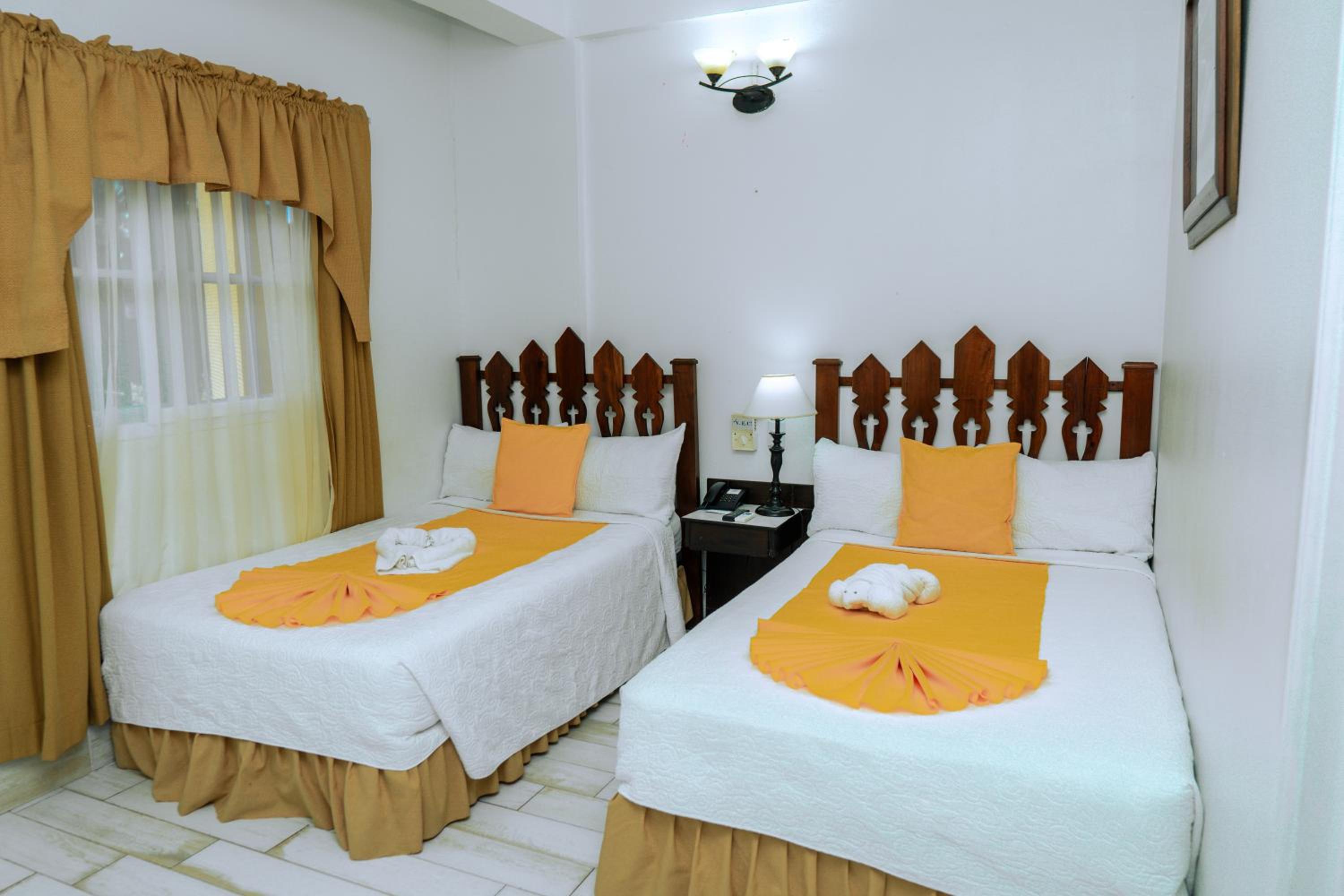 Twin Room with Lake View