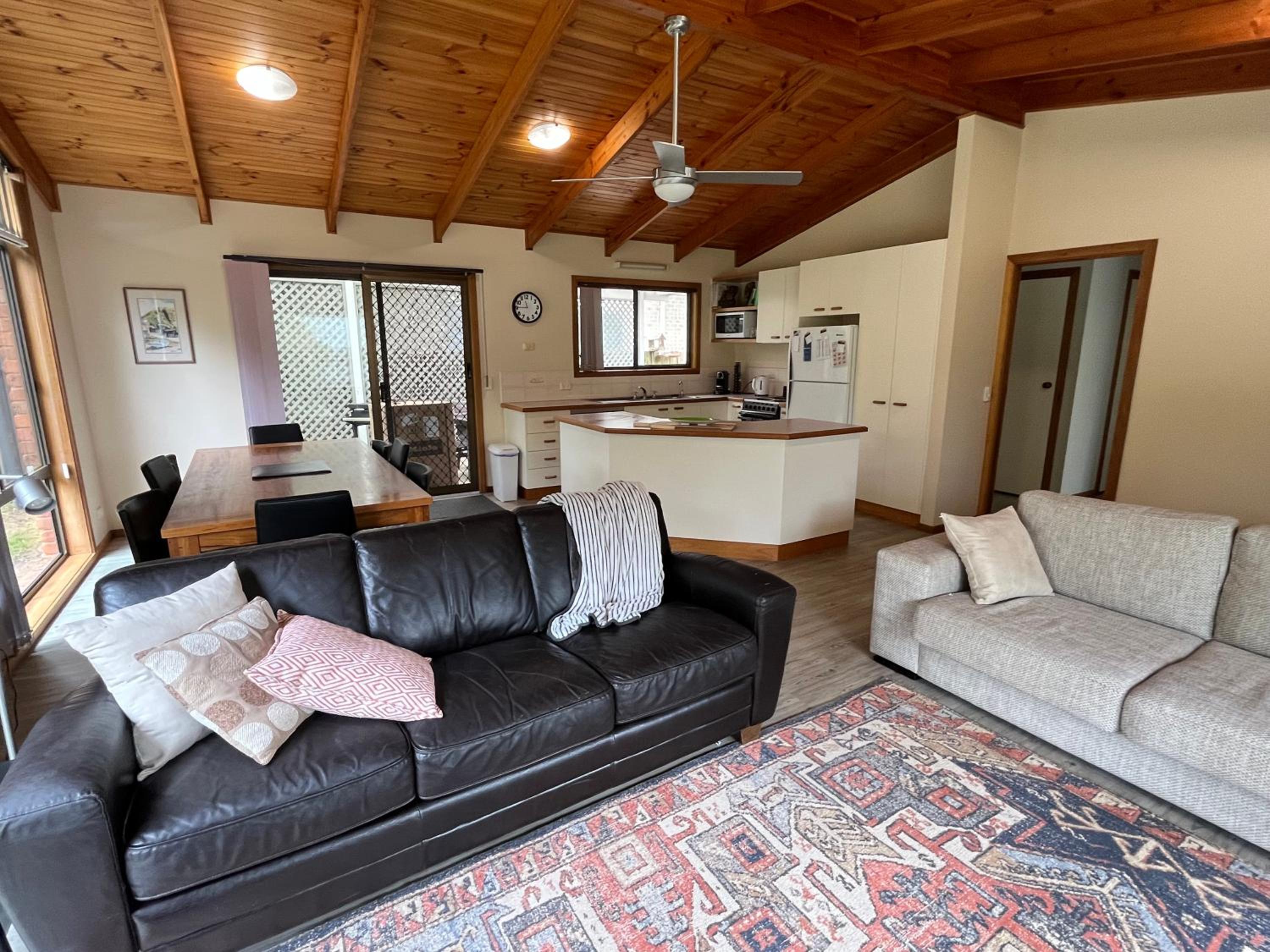 Four-Bedroom House photo 1