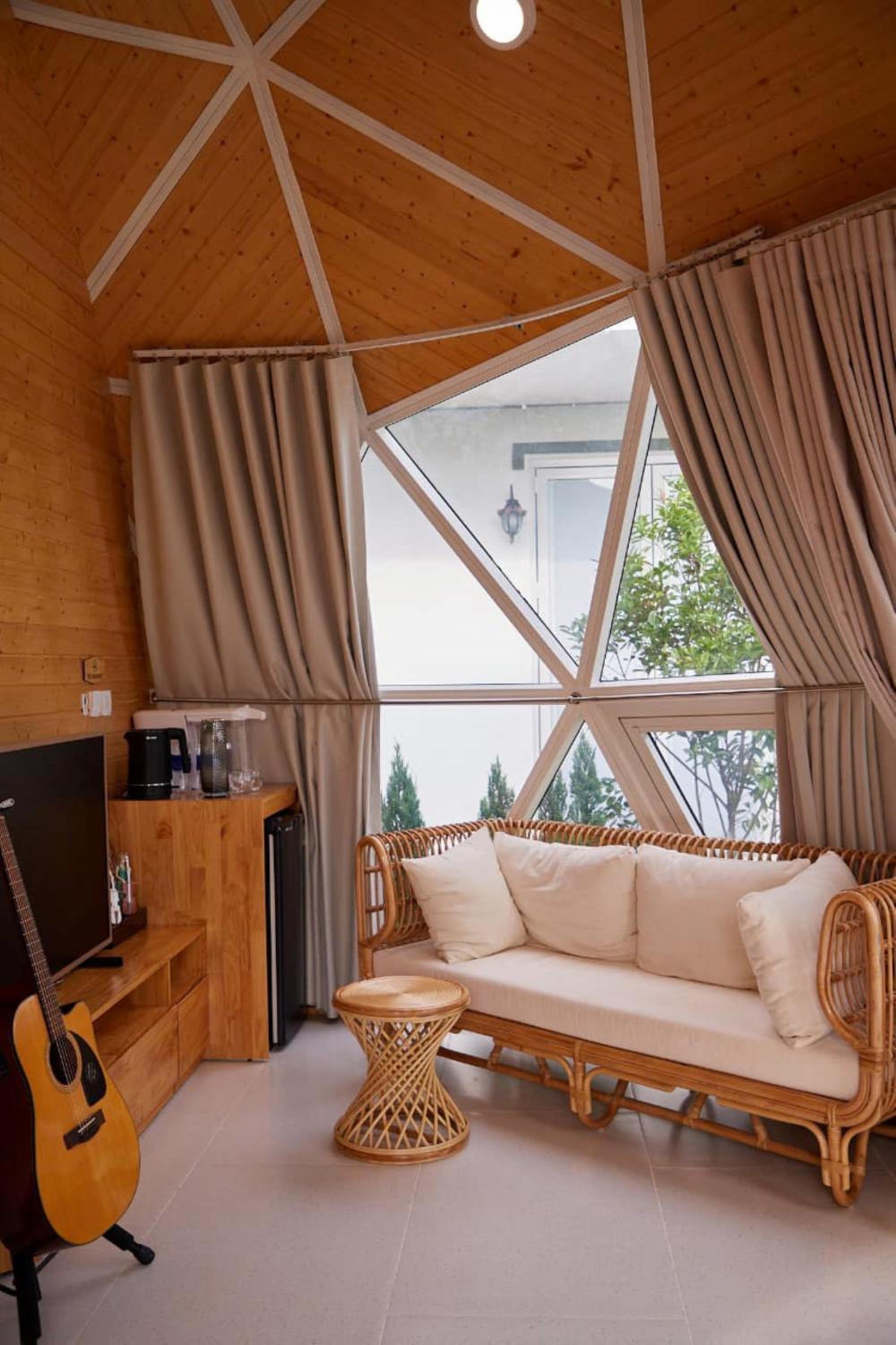 Superior Quadruple Room - Photo 4