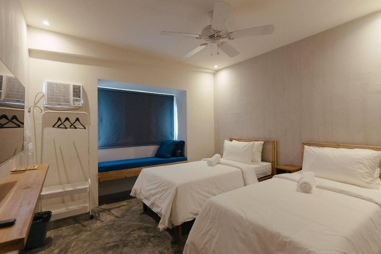 Deluxe Double or Twin Room photo 3