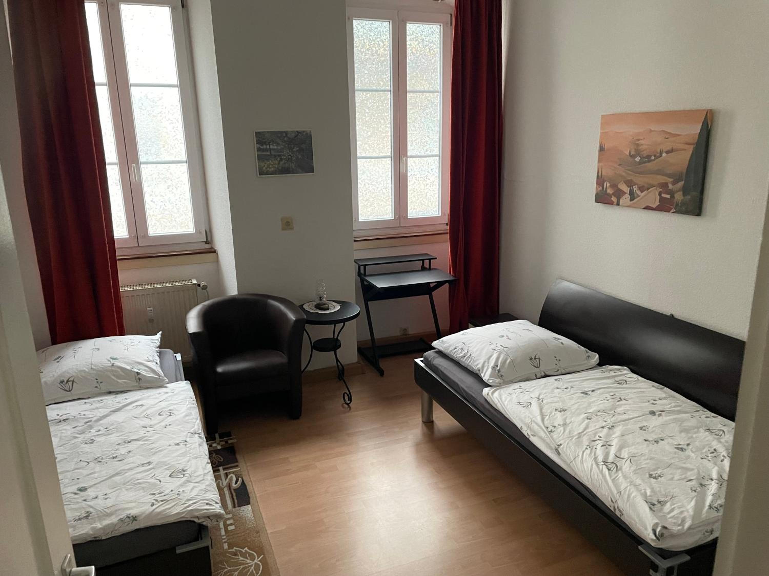 One-Bedroom Apartment photo 3
