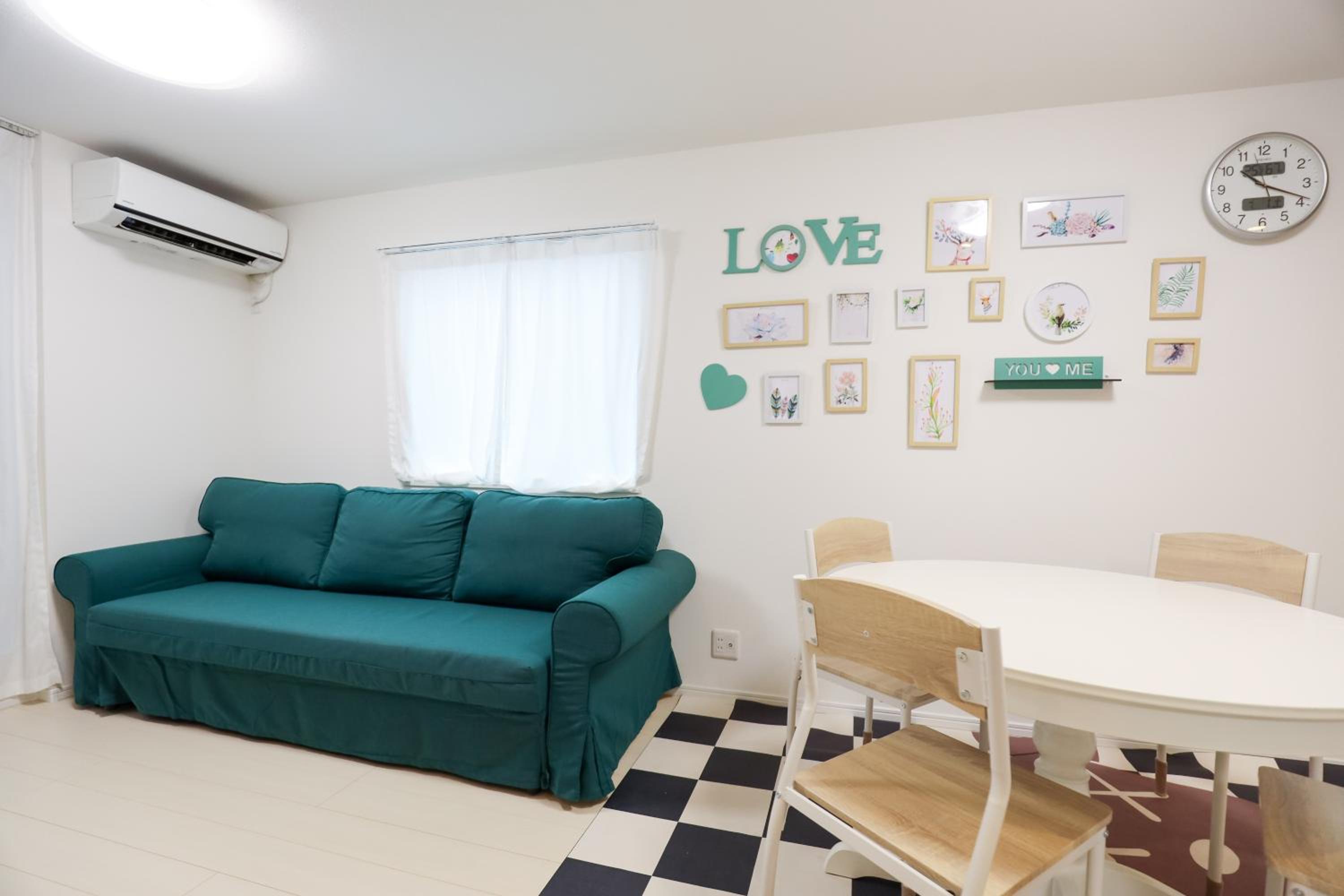 Three-Bedroom Villa photo 2