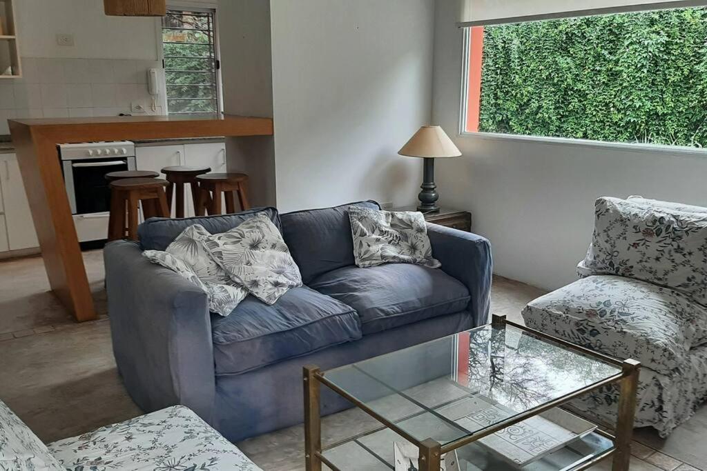 One-Bedroom House photo 1