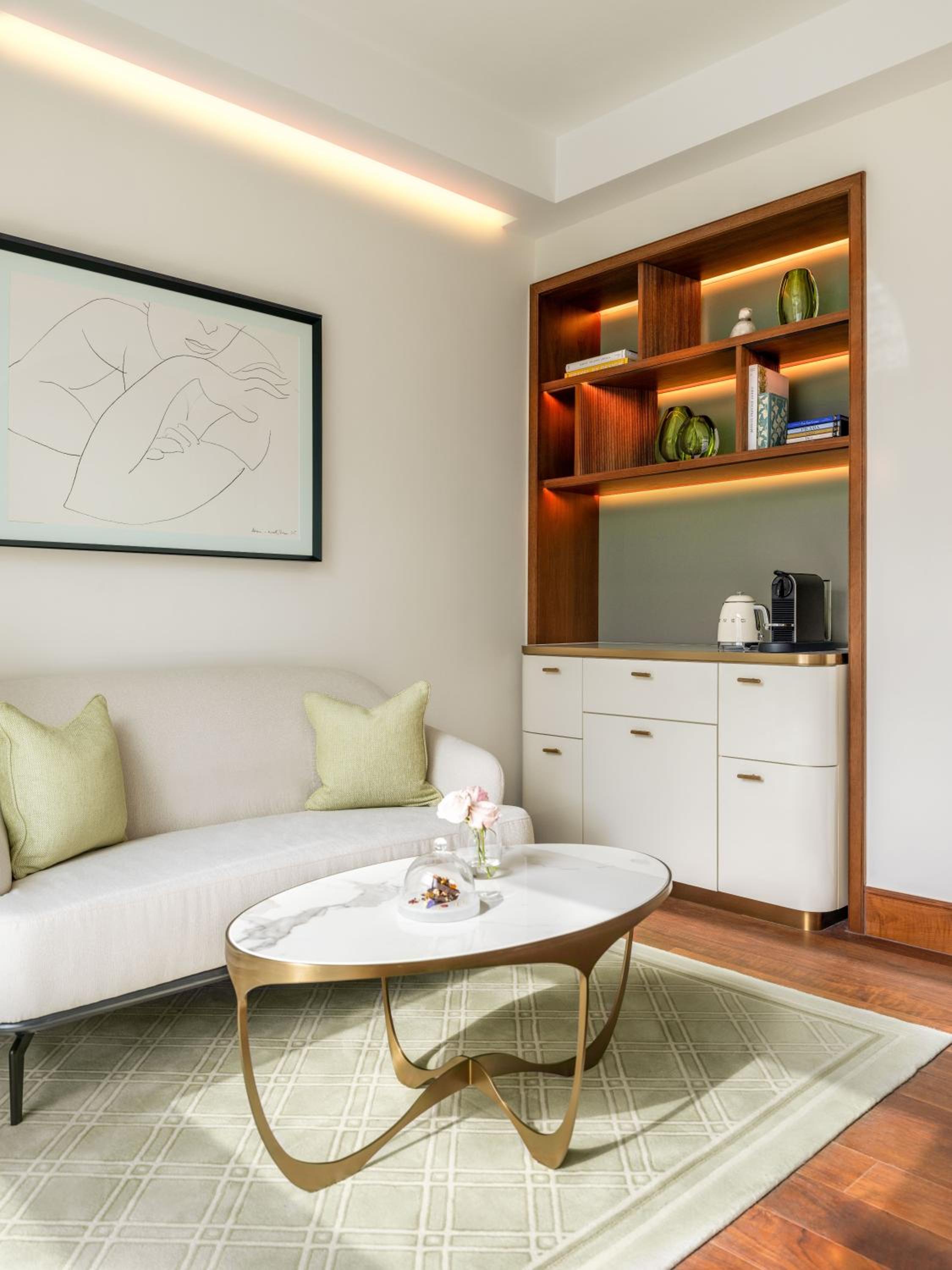 Grand Deluxe King, 1 Bedroom Grand Deluxe King, 1 Bedroom