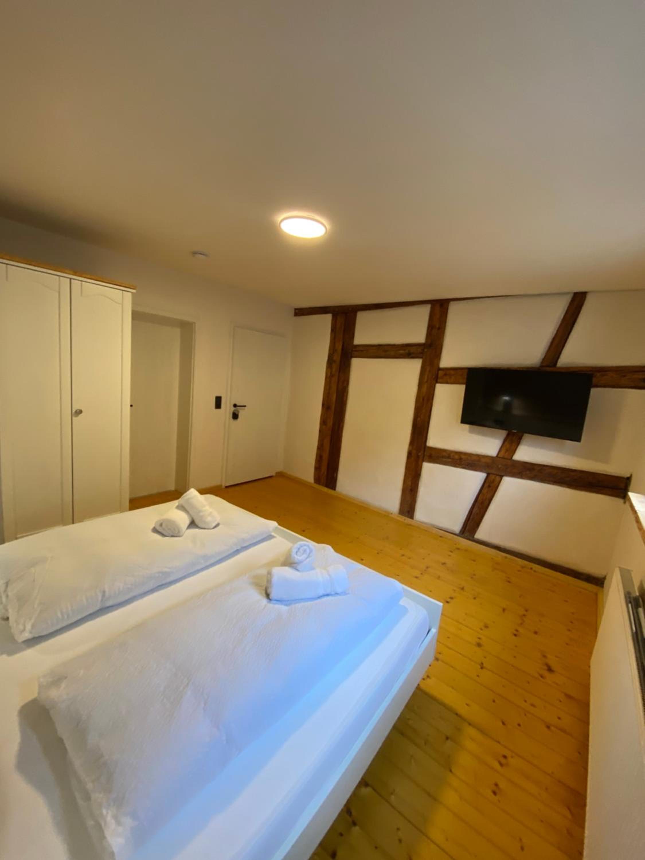 Double Room with Private Bathroom photo 2