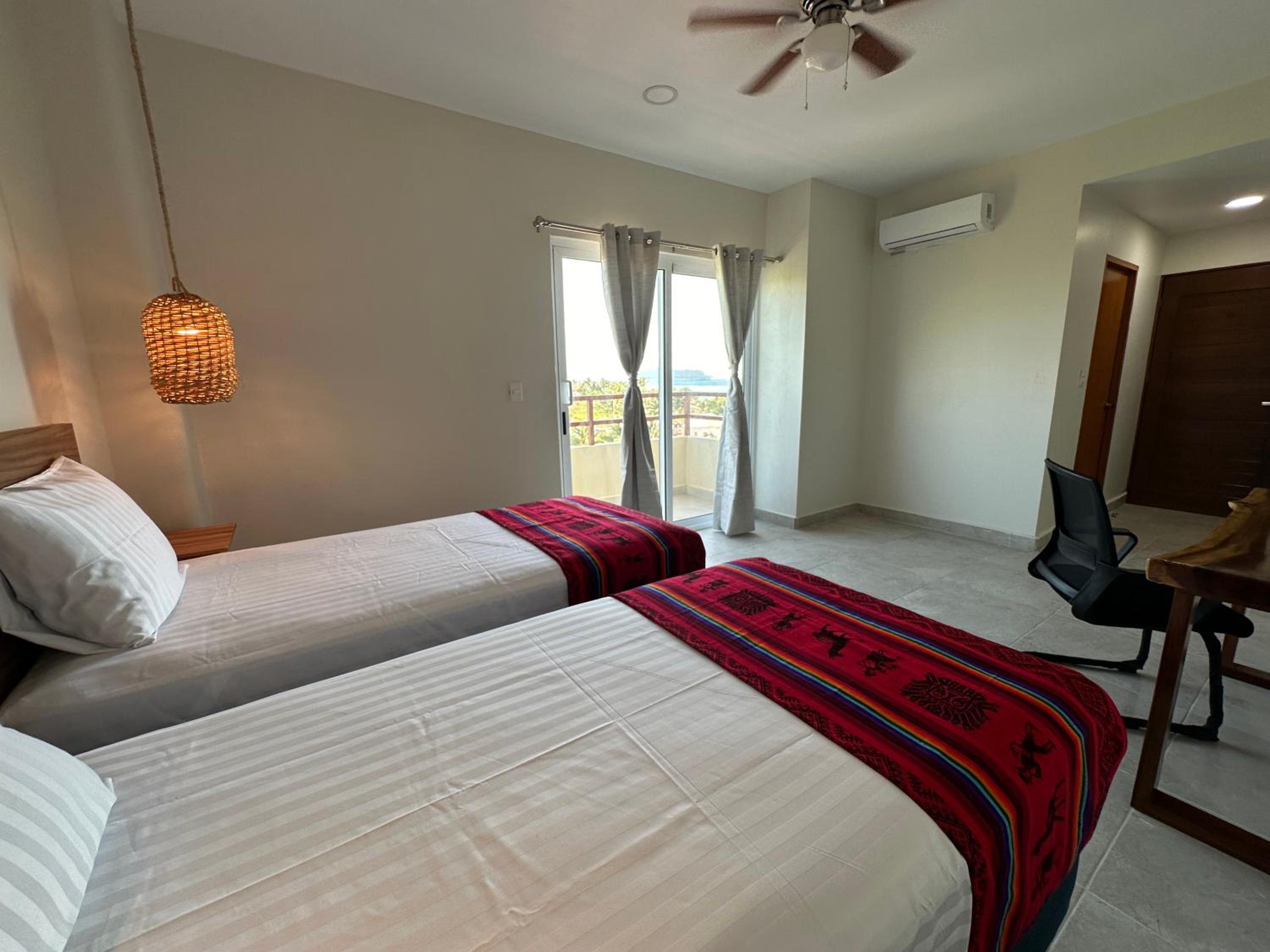Deluxe Double Room with Side Sea View