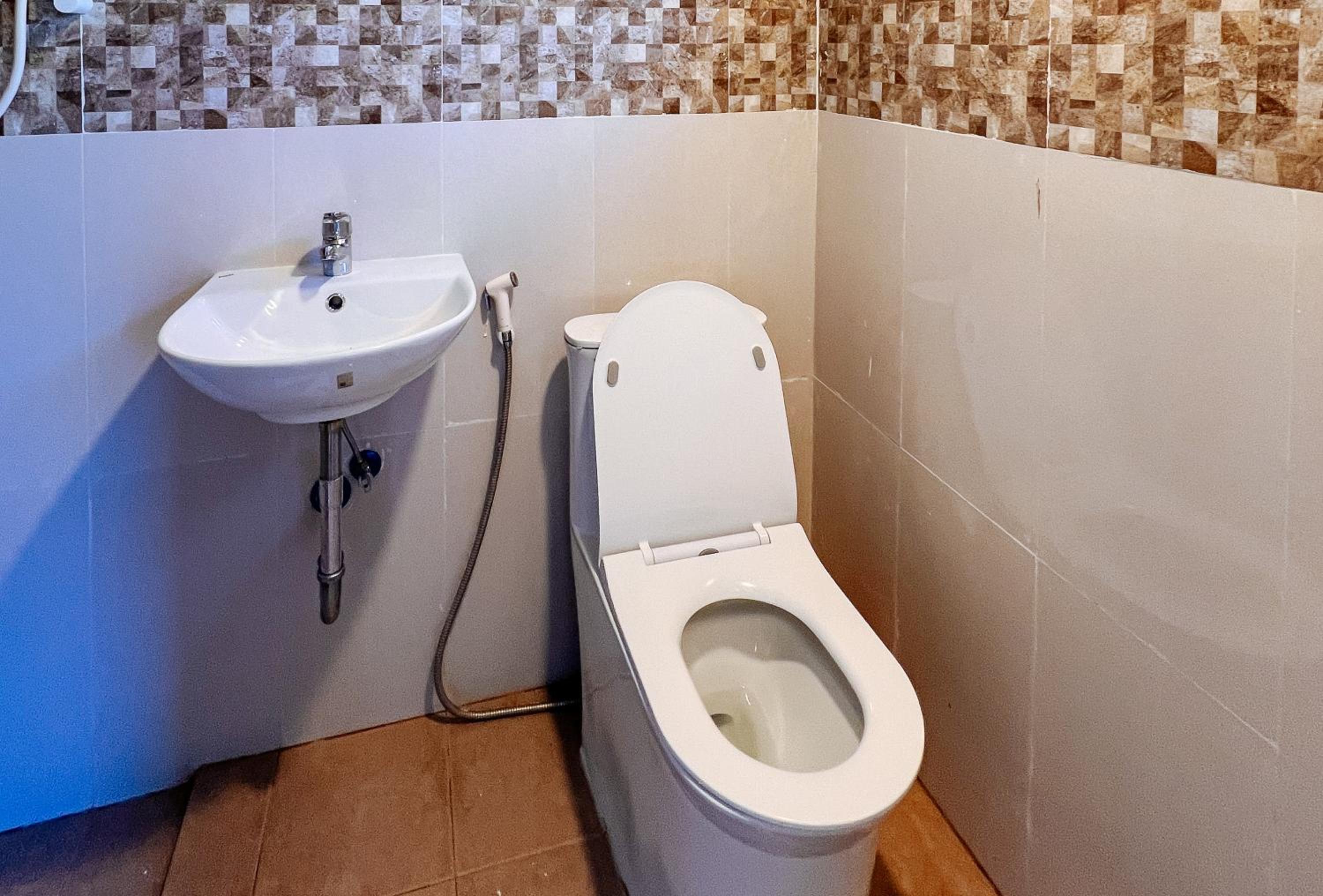 Double Room with Shared Bathroom photo 3