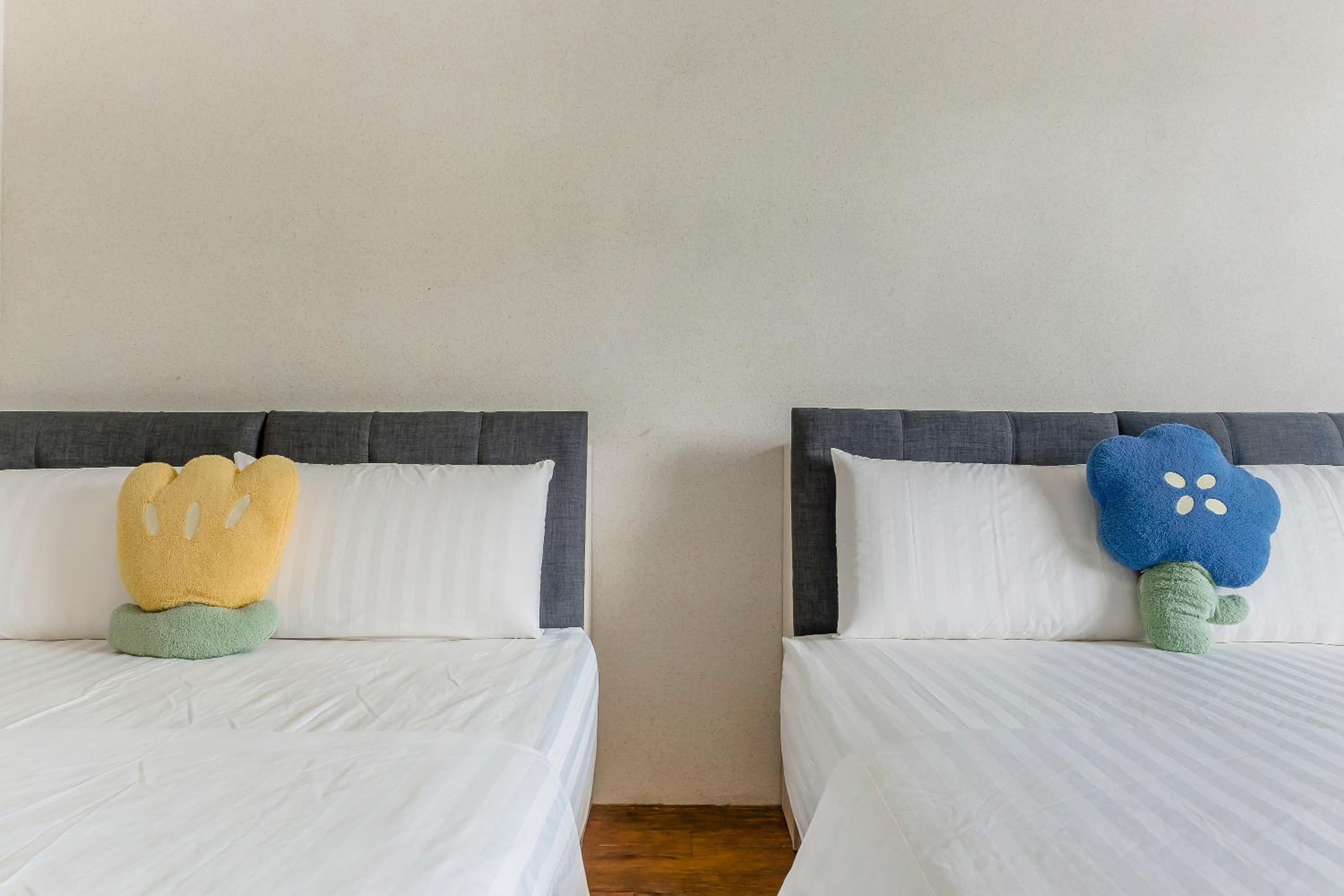 Comfort Quadruple Room - Photo 8