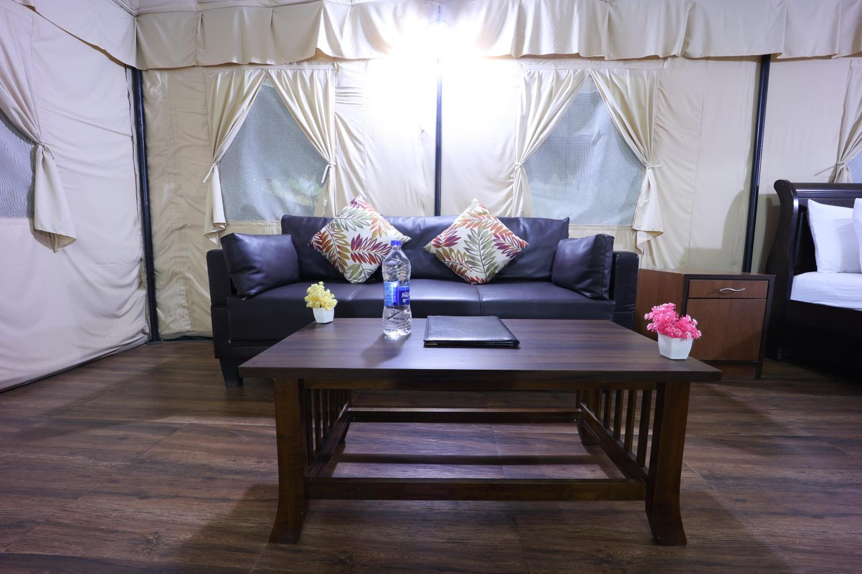 Fully Furnished Luxury Tented Room photo 2