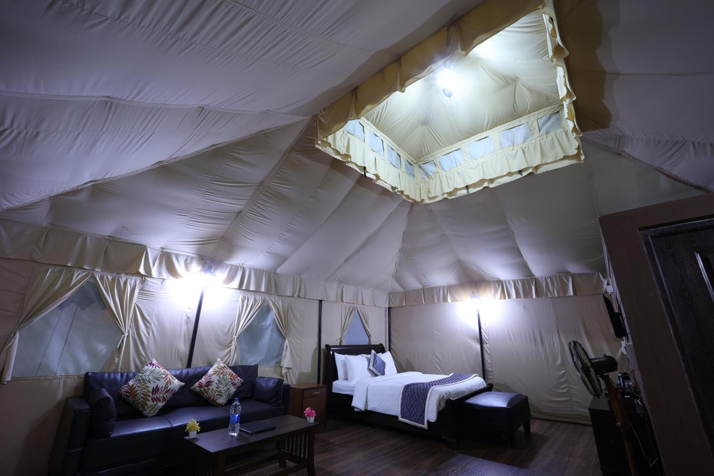 Fully Furnished Luxury Tented Room photo 3
