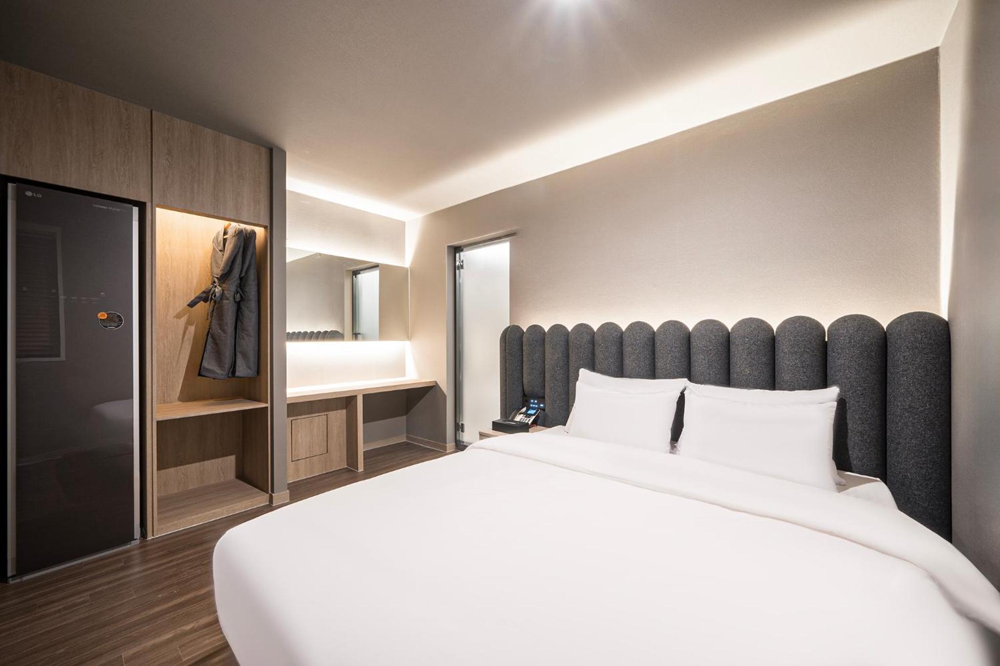 Premium Double Room