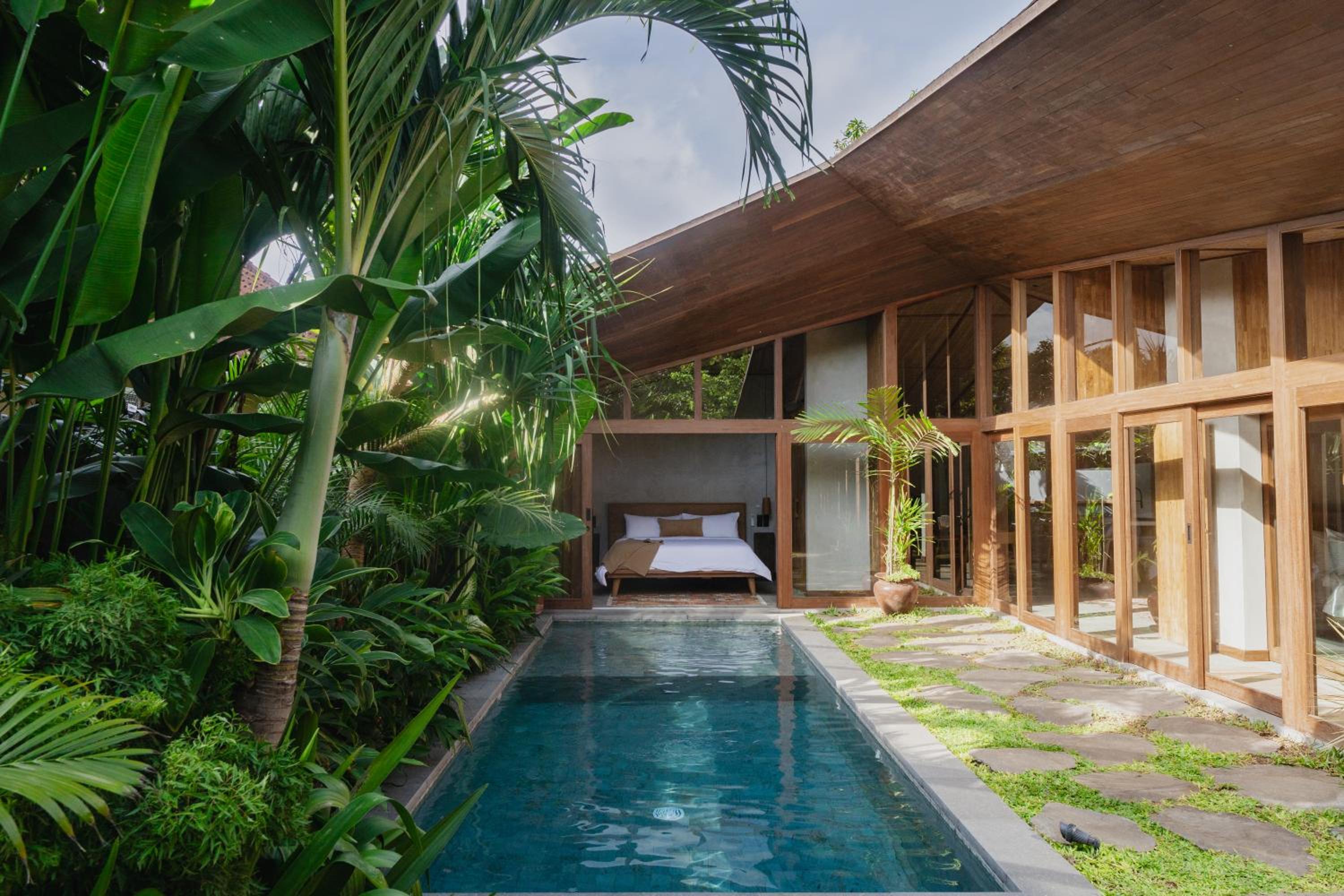 Three-Bedroom Villa photo 3